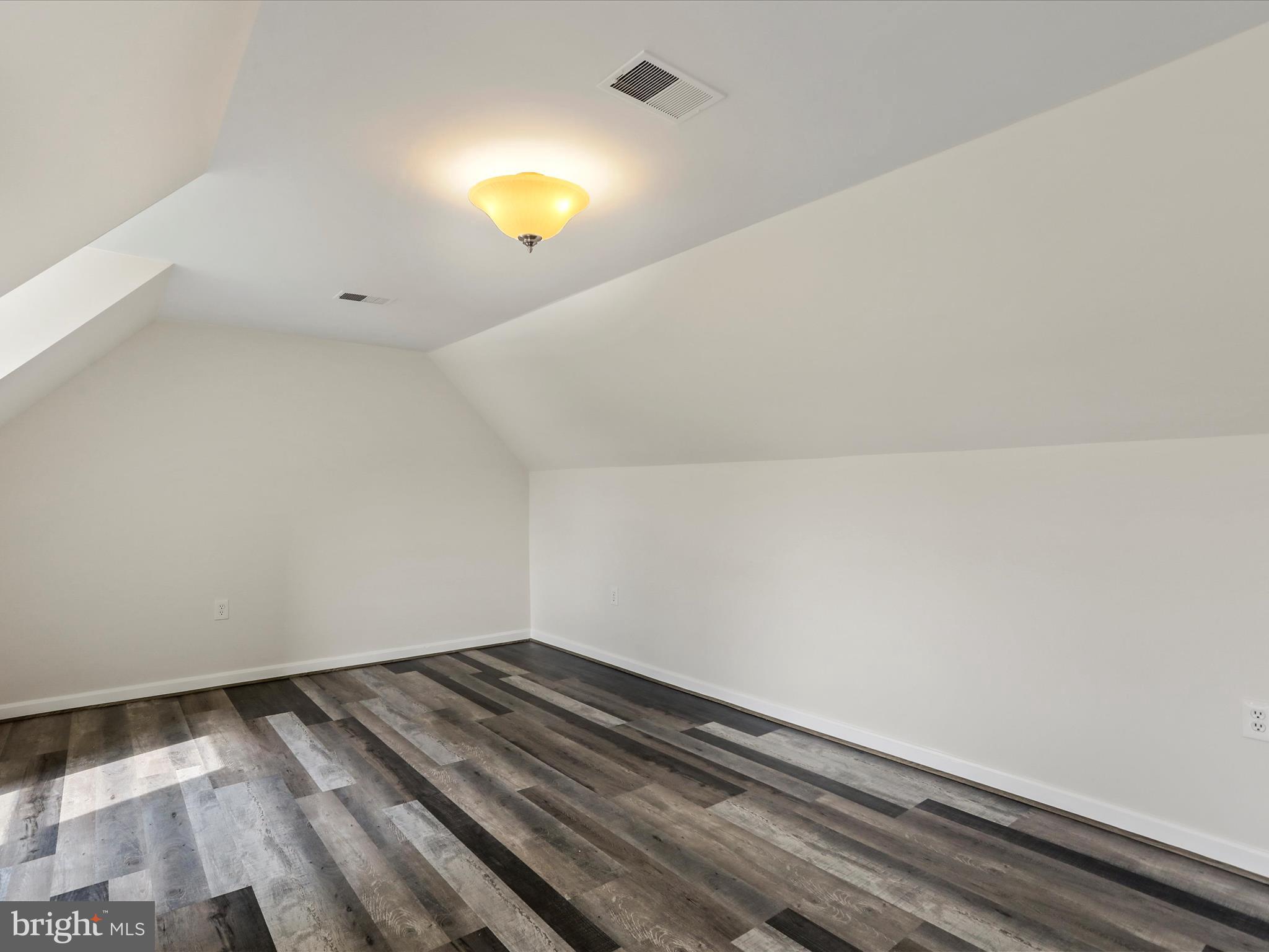 DEER MOUNTAIN - Residential