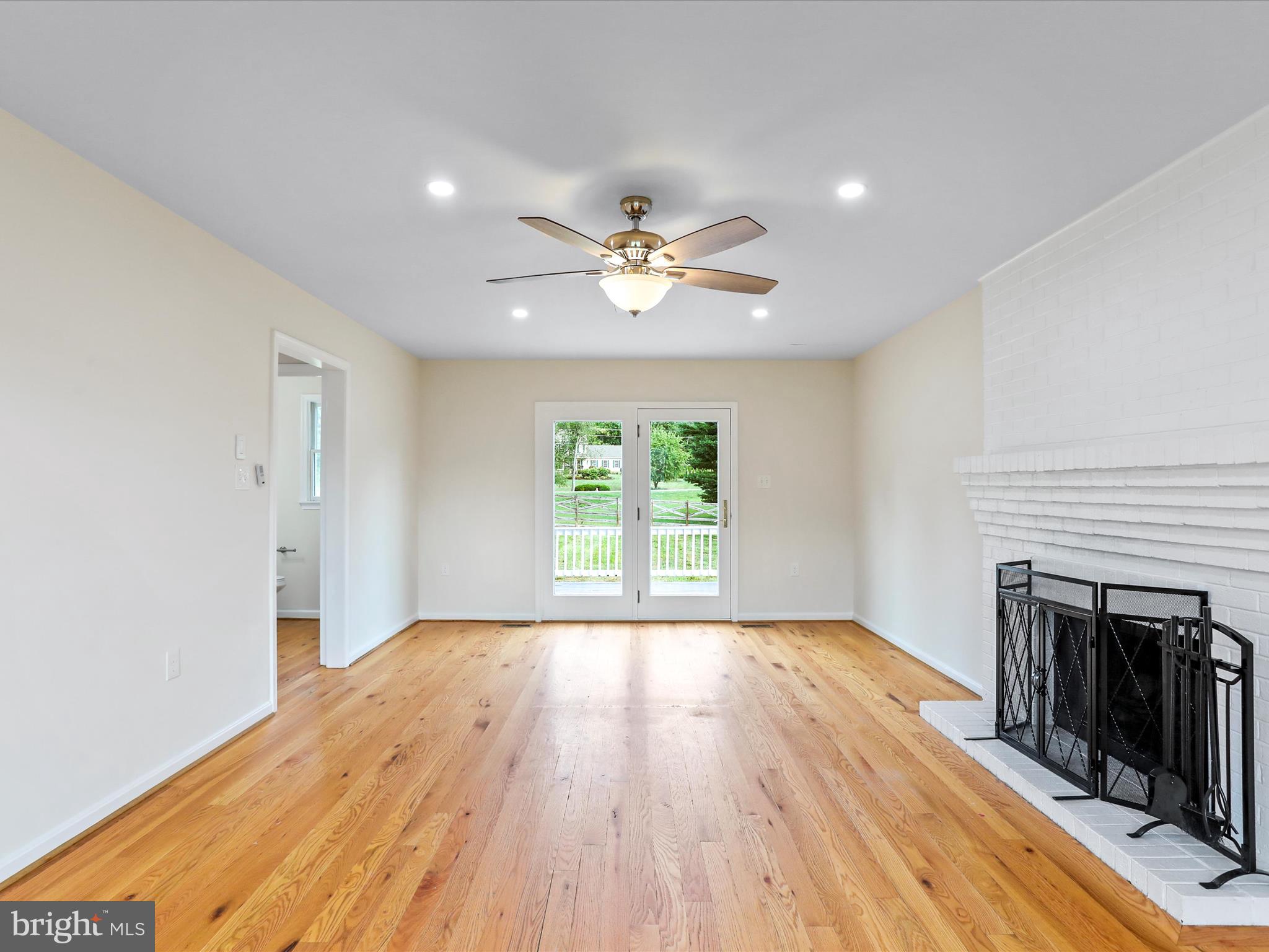 DEER MOUNTAIN - Residential