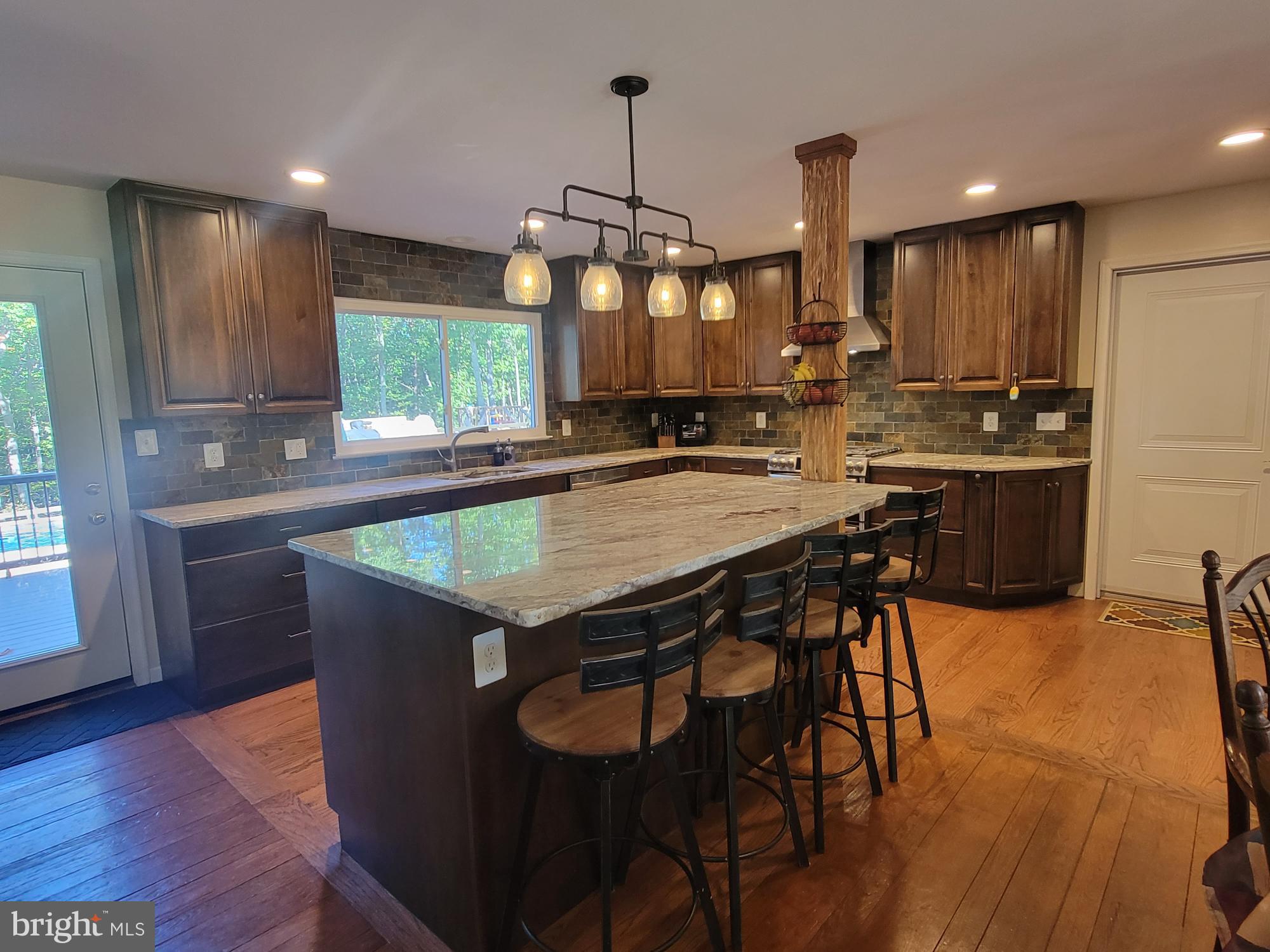 HERTZ DIVISION - Residential