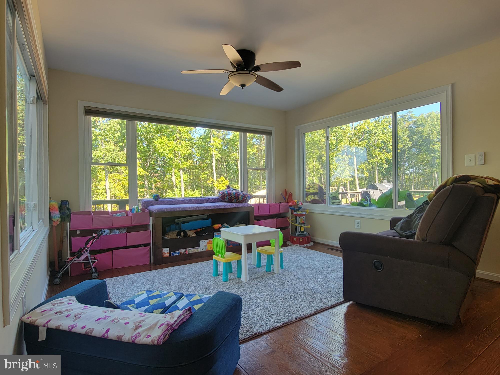 HERTZ DIVISION - Residential