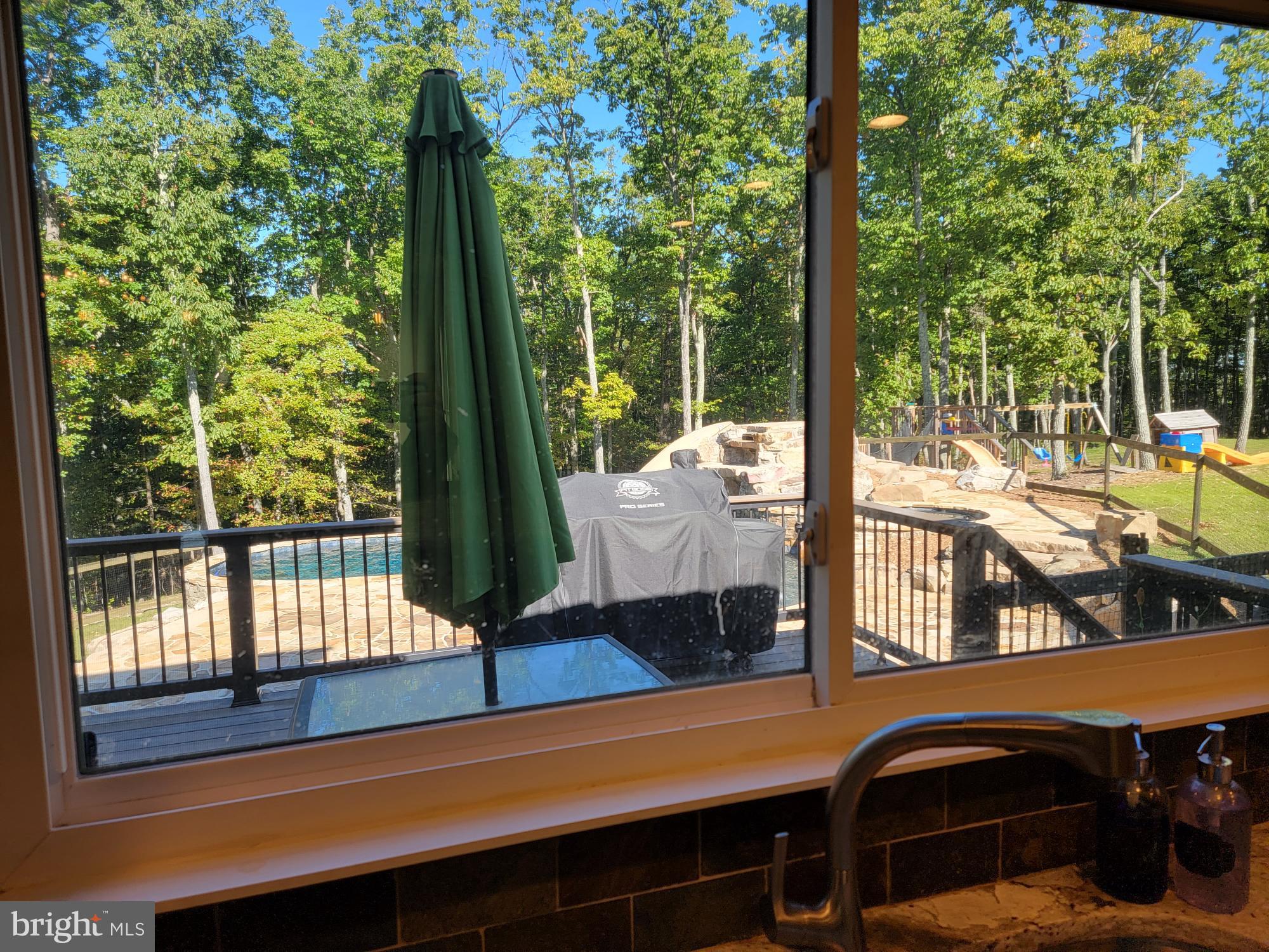 HERTZ DIVISION - Residential