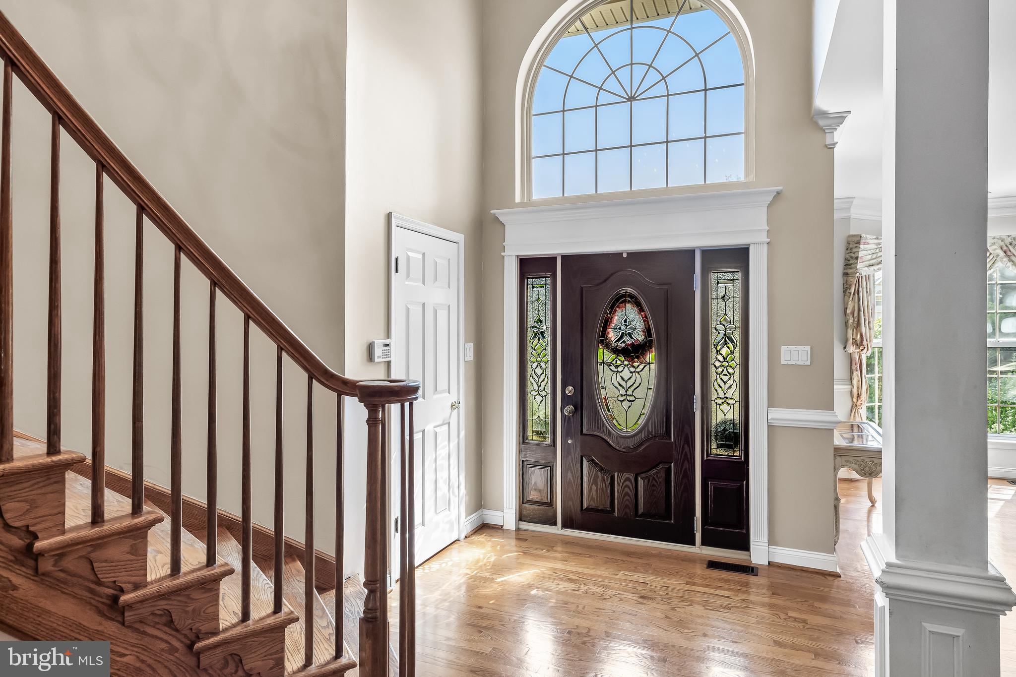 325 NEWTON COURT