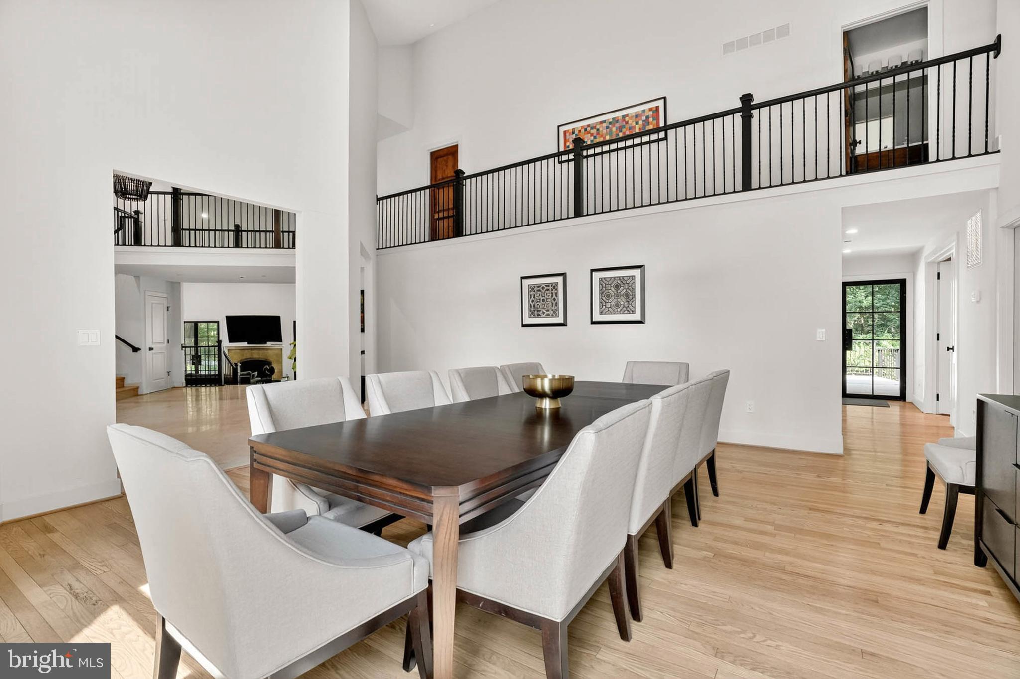 HIGHLAND LAKE - Residential