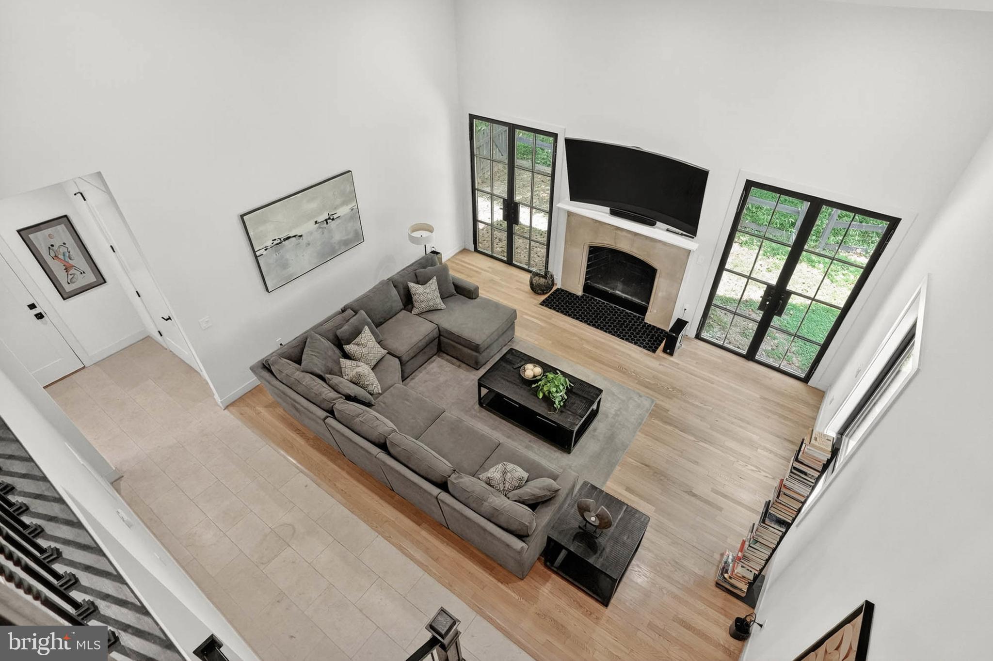 HIGHLAND LAKE - Residential