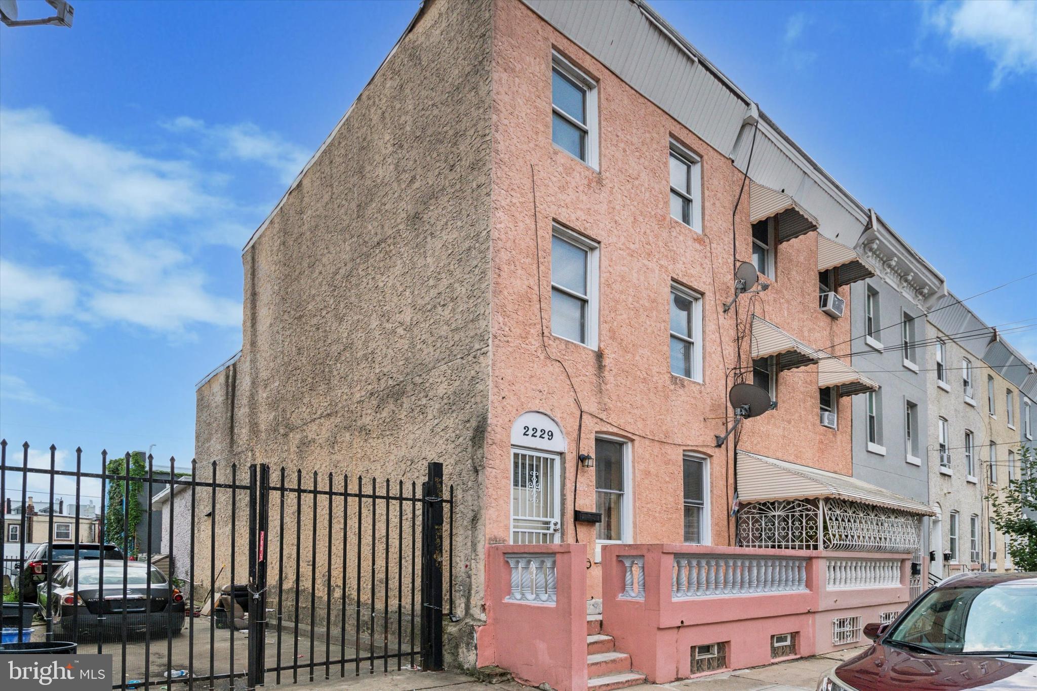 SOUTH KENSINGTON - Residential