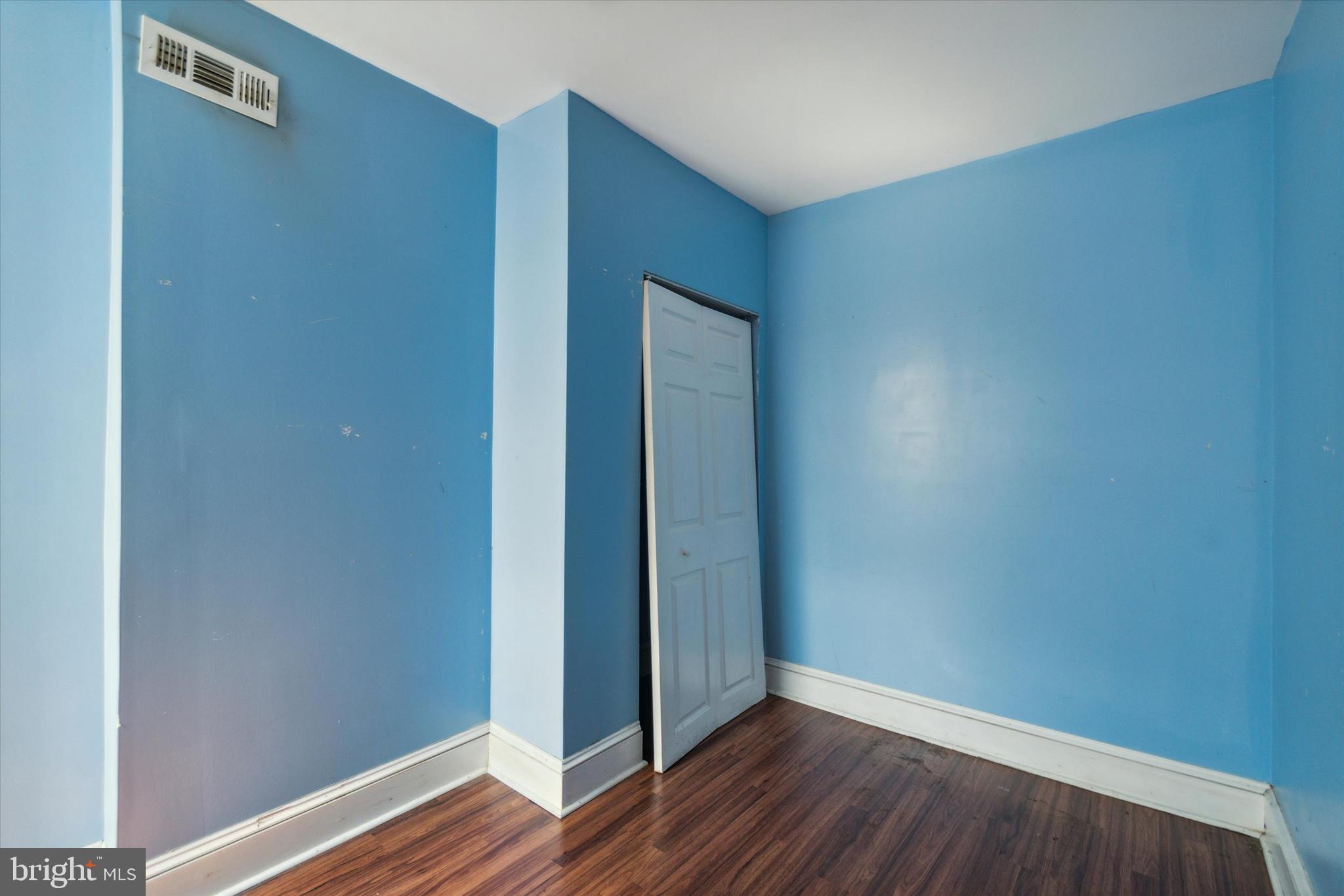 SOUTH KENSINGTON - Residential