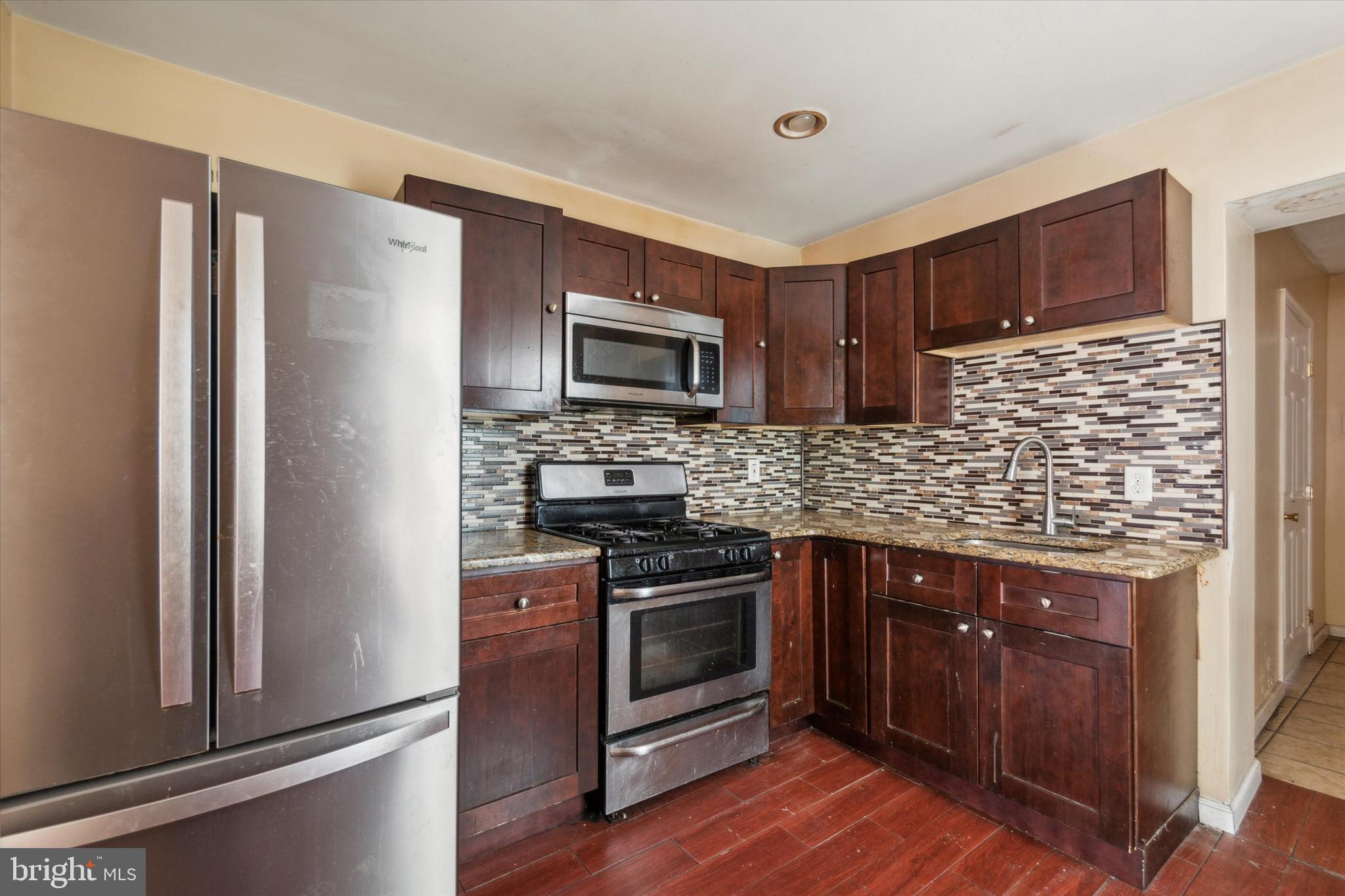 SOUTH KENSINGTON - Residential