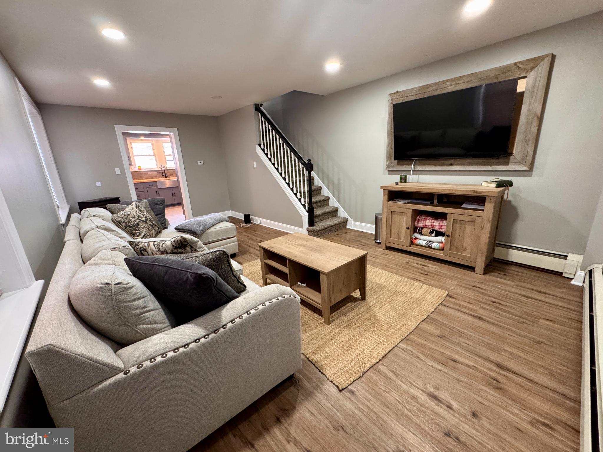 RED HILL ESTS - Residential