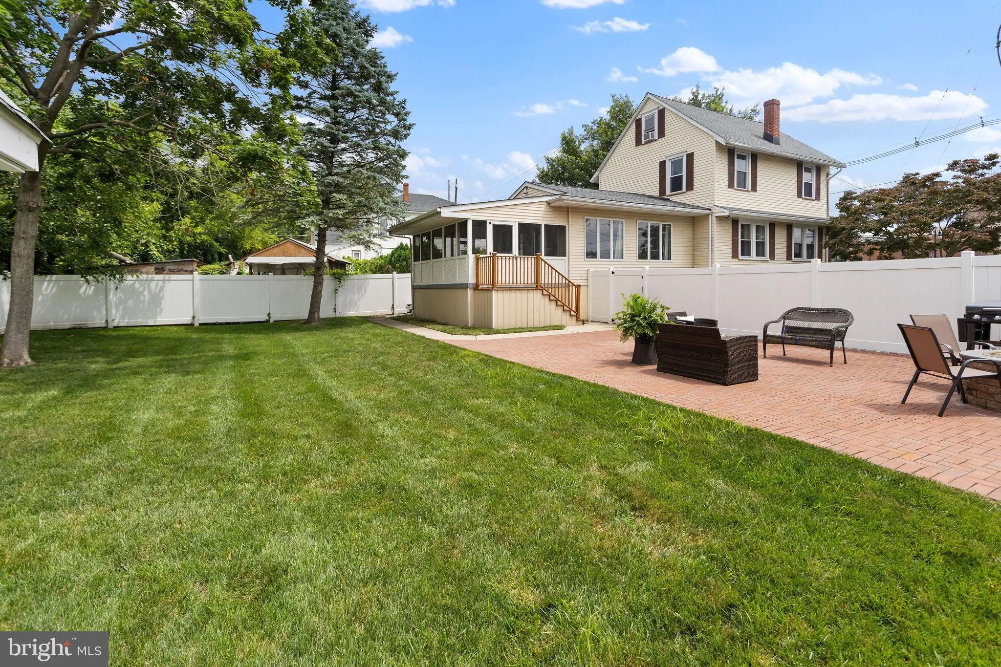 Mount Holly, New Jersey 08060, United States, 3 Bedrooms Bedrooms, ,4 BathroomsBathrooms,Residential,Active,163879