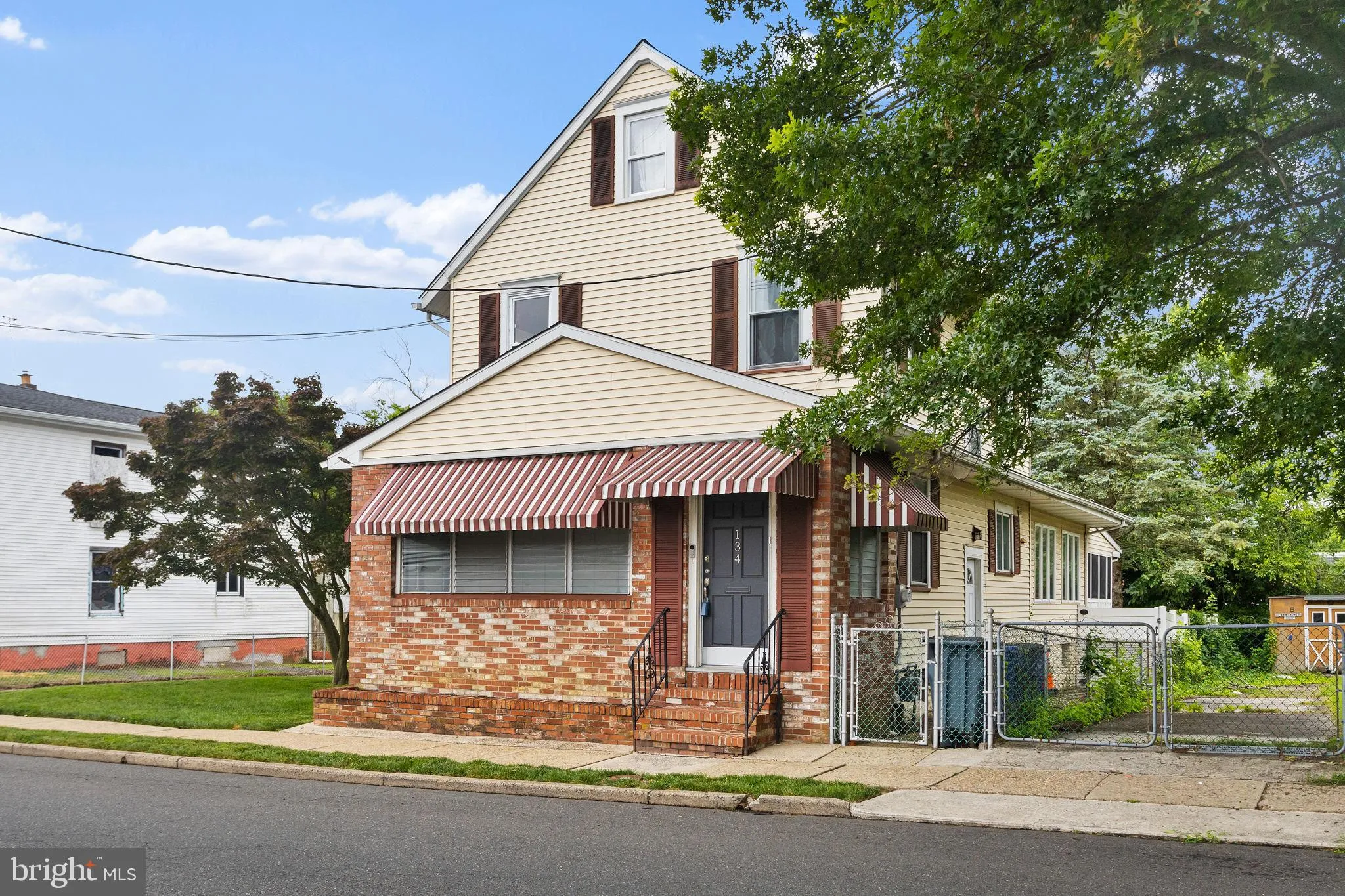 Mount Holly, New Jersey 08060, United States, 3 Bedrooms Bedrooms, ,4 BathroomsBathrooms,Residential,Active,163879