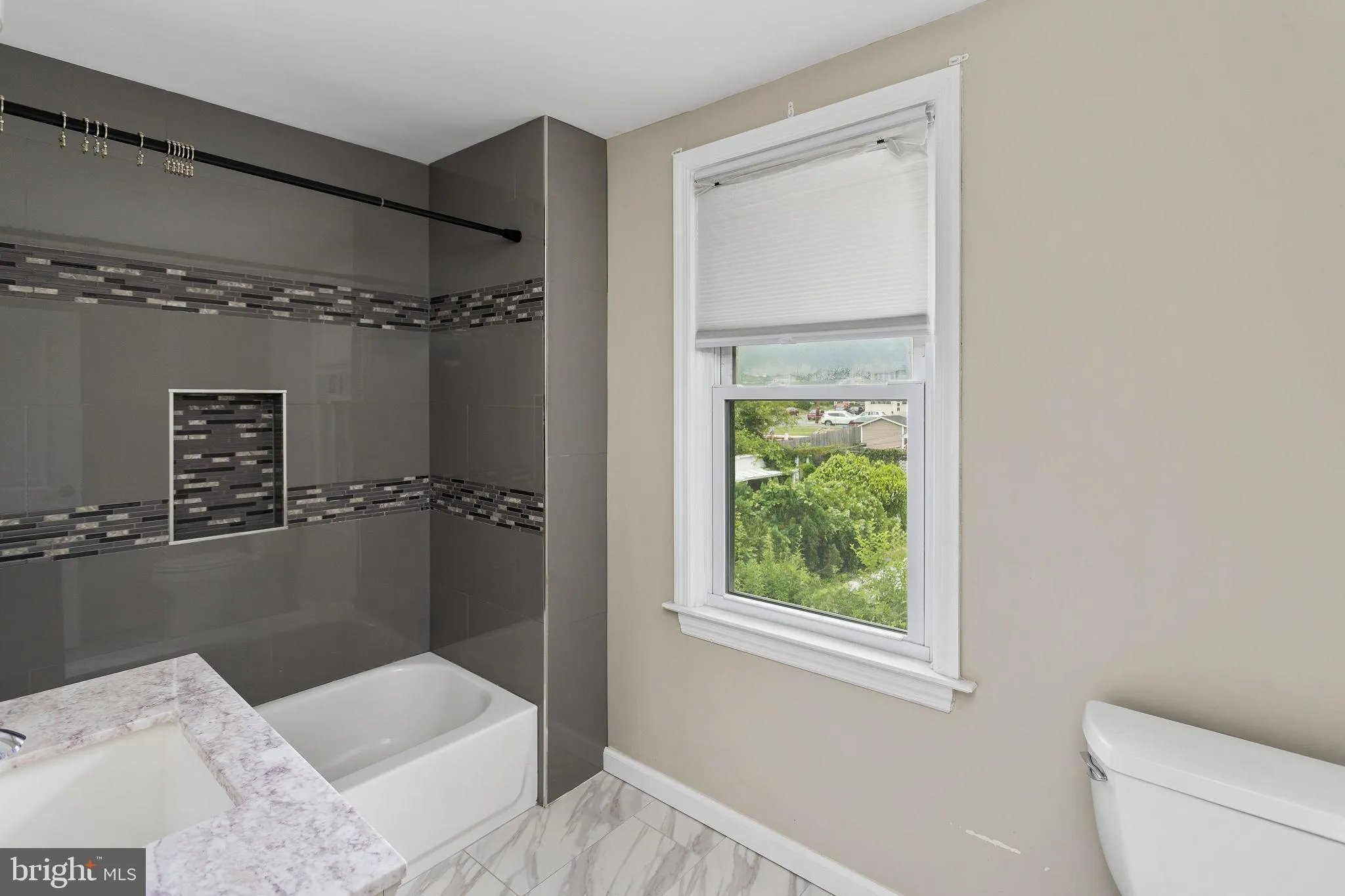 Mount Holly, New Jersey 08060, United States, 3 Bedrooms Bedrooms, ,4 BathroomsBathrooms,Residential,Active,163879