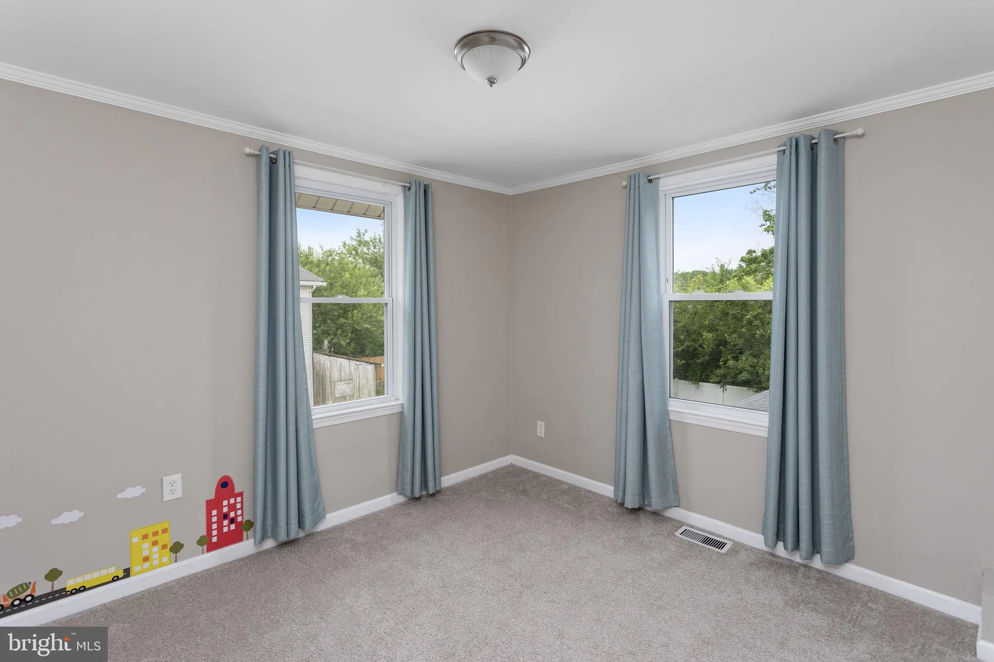 Mount Holly, New Jersey 08060, United States, 3 Bedrooms Bedrooms, ,4 BathroomsBathrooms,Residential,Active,163879