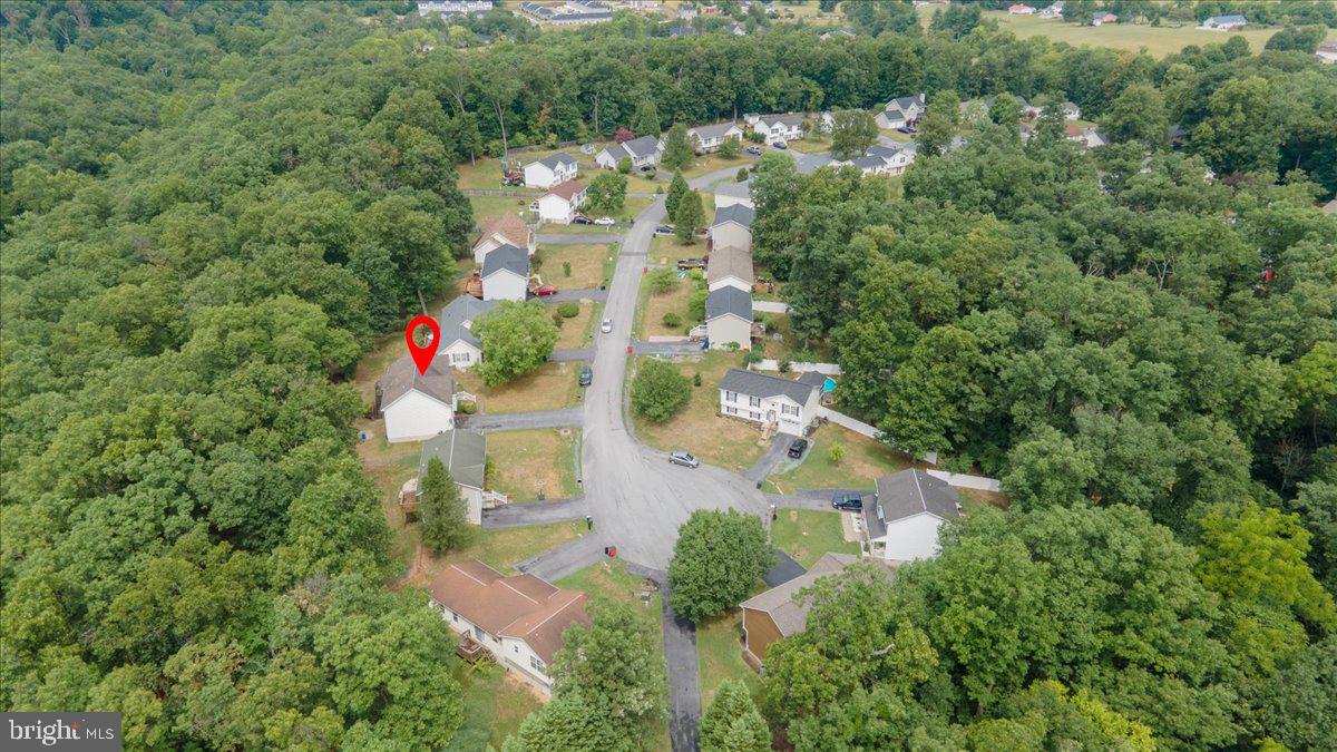 DOUGLAS OAKS - Residential