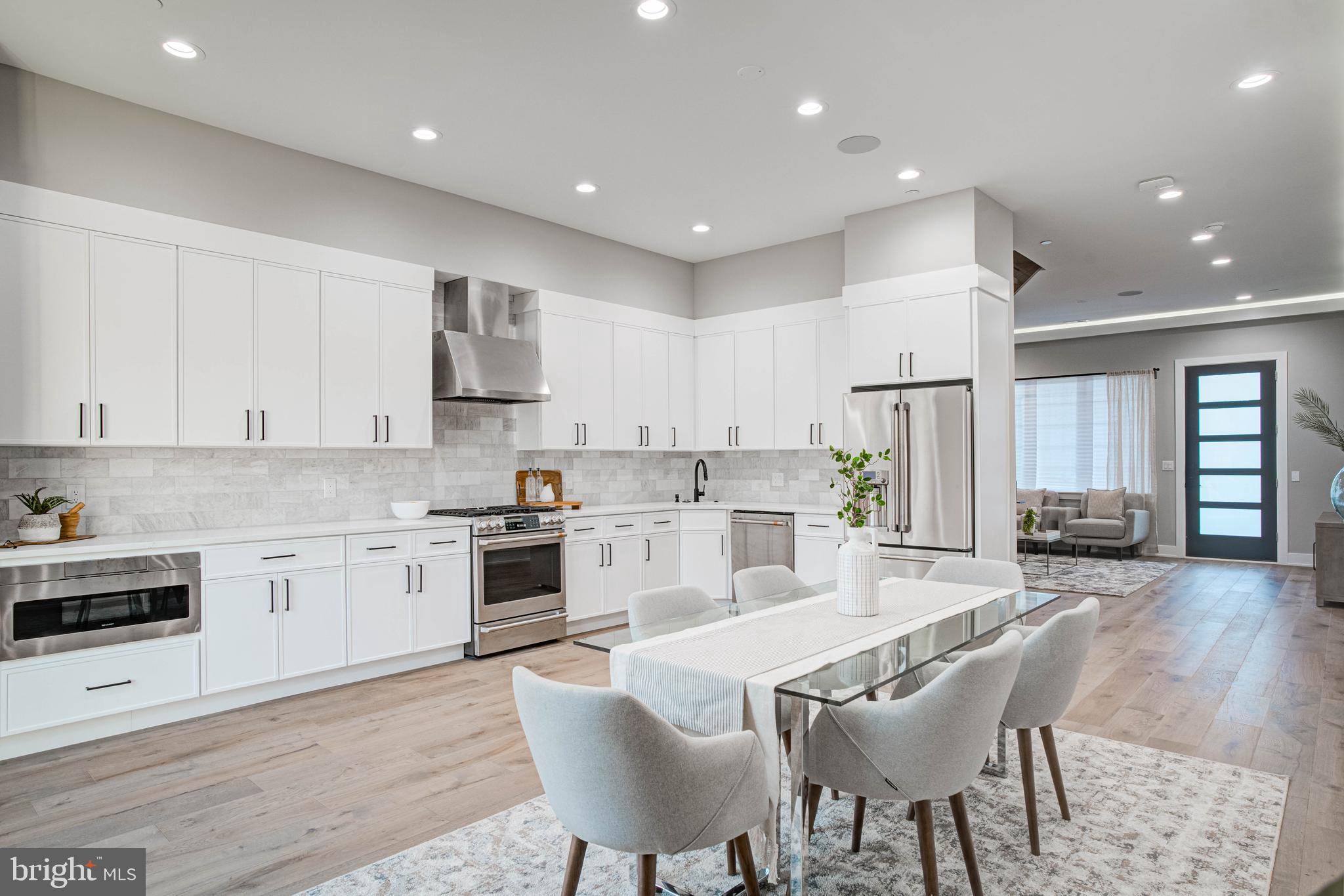 PHILADELPHIA (SOUTH) - Residential