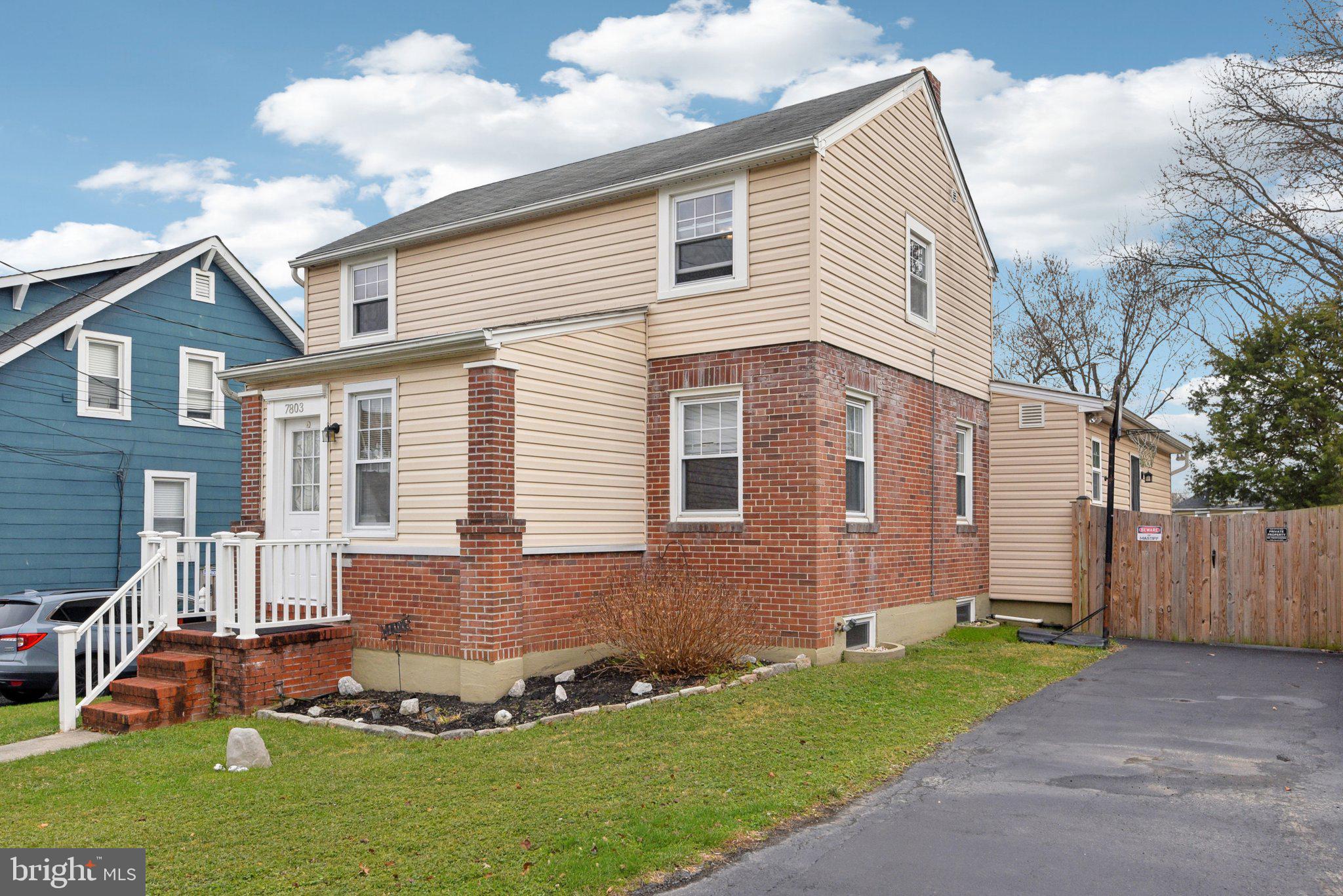 PARKVILLE - Residential