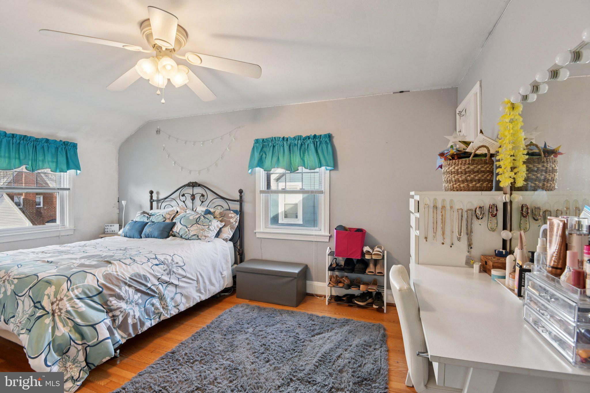 PARKVILLE - Residential