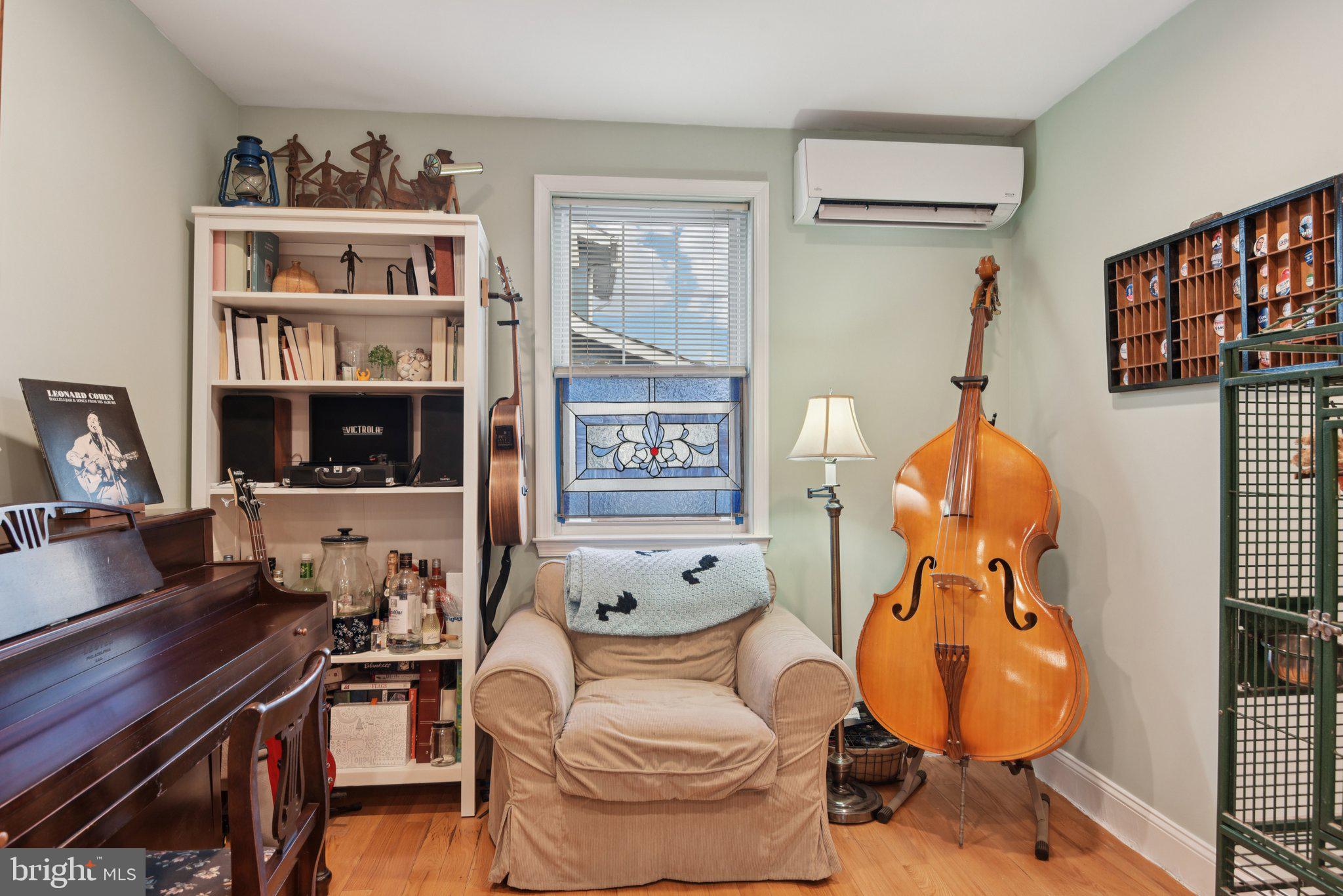 PARKVILLE - Residential