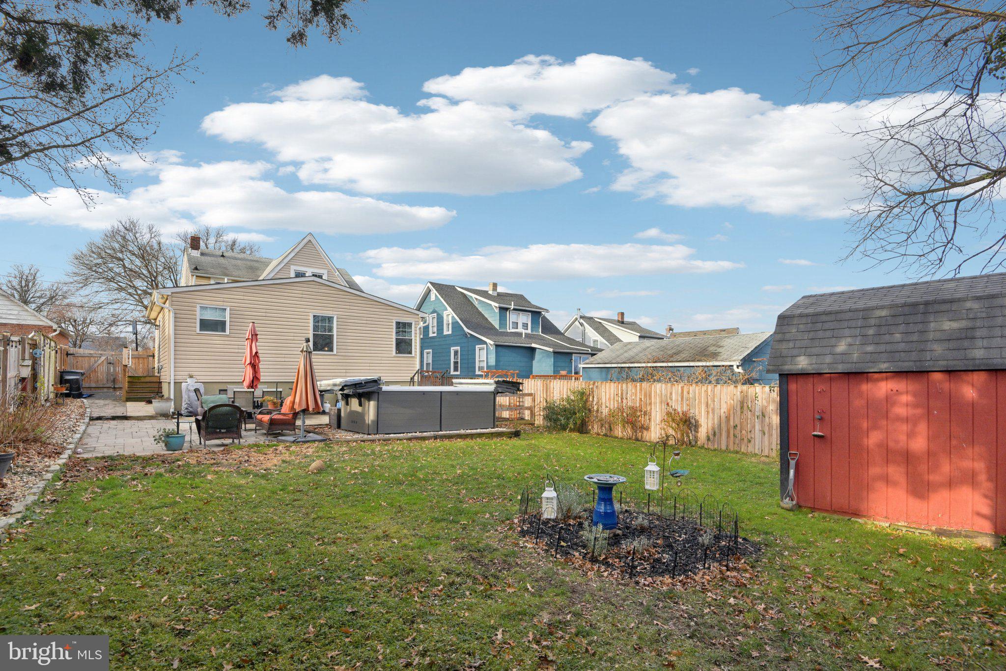 PARKVILLE - Residential