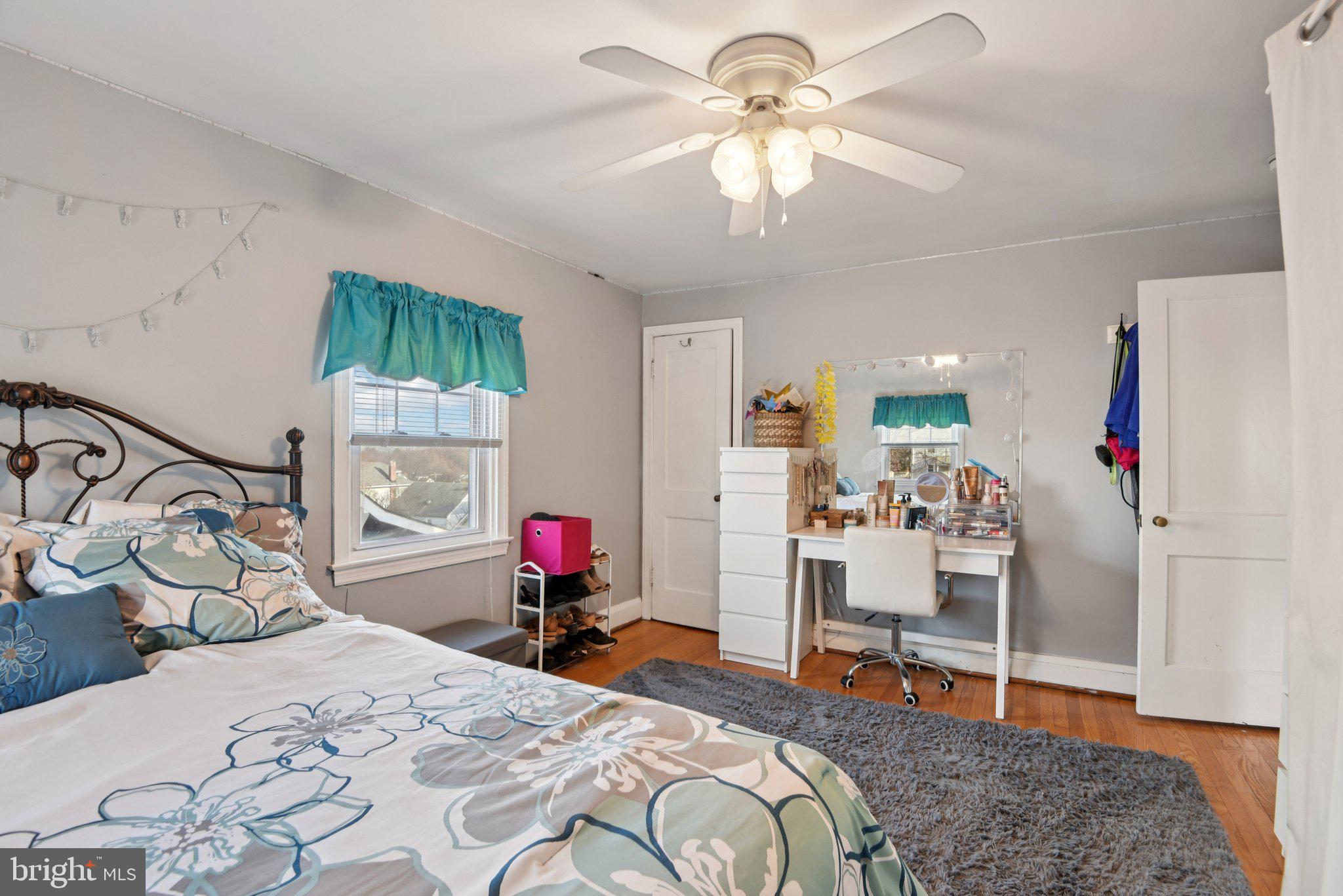 PARKVILLE - Residential