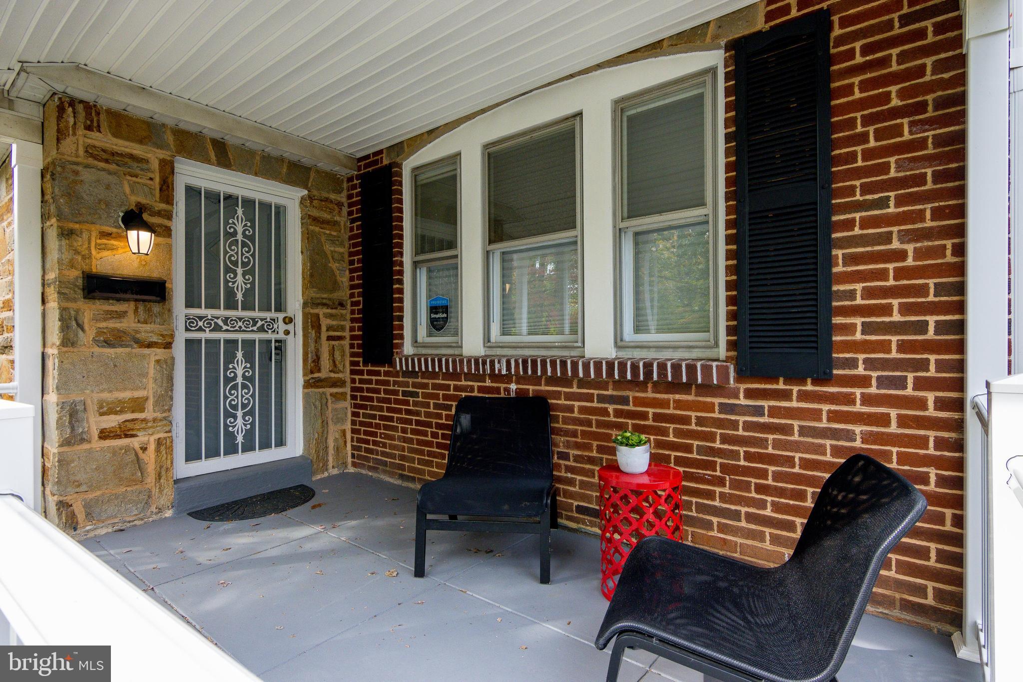 TEN HILLS - Residential