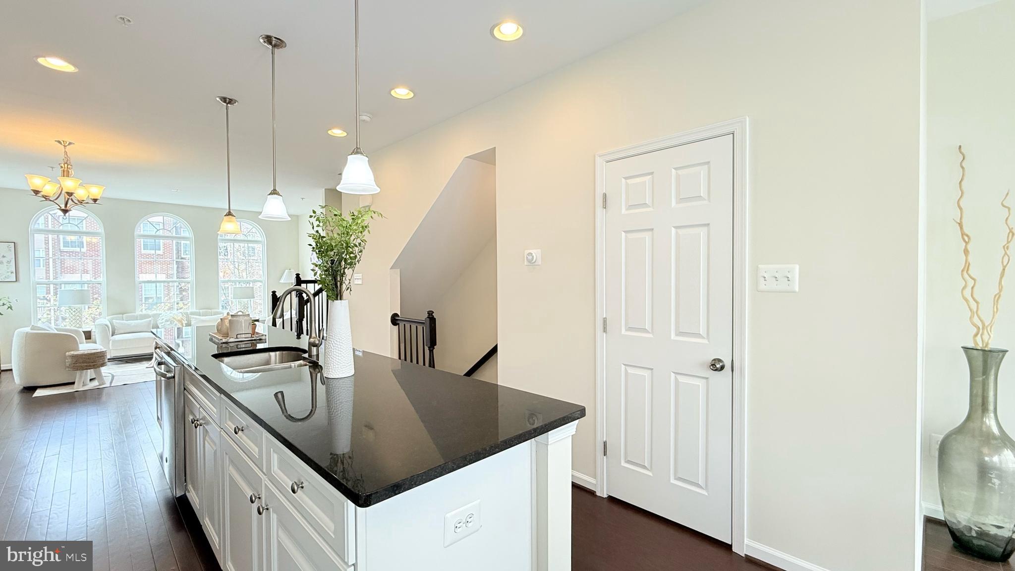 BRICK YARD STATION - Residential