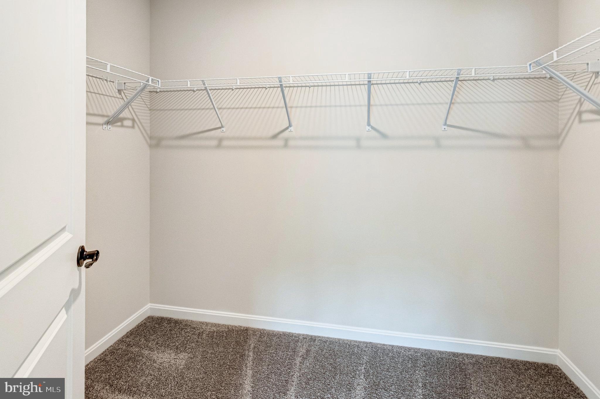 WILDERNESS SHORES - Residential