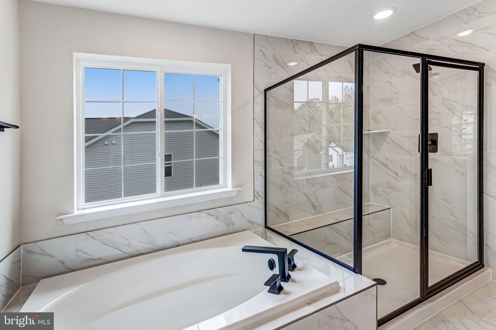 WILDERNESS SHORES - Residential