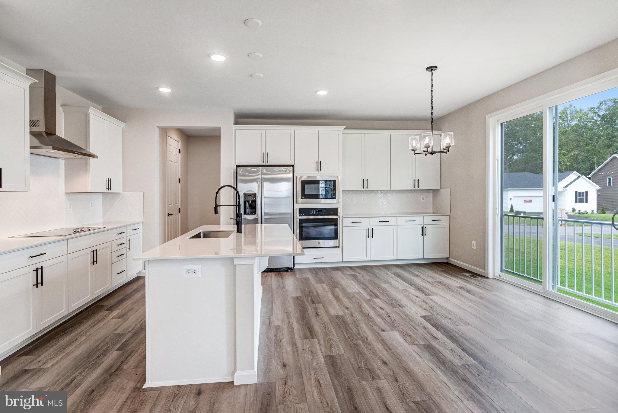 WILDERNESS SHORES - Residential