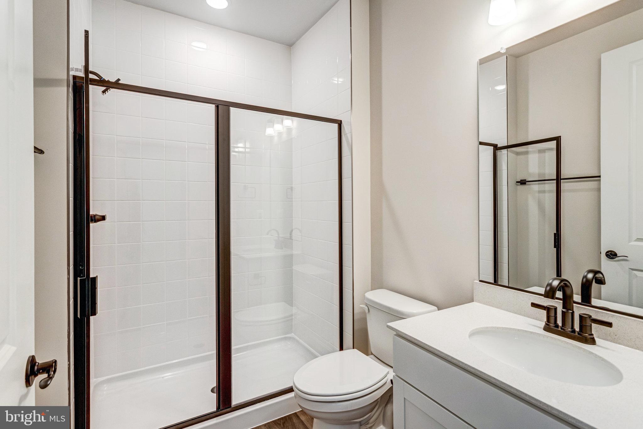 WILDERNESS SHORES - Residential