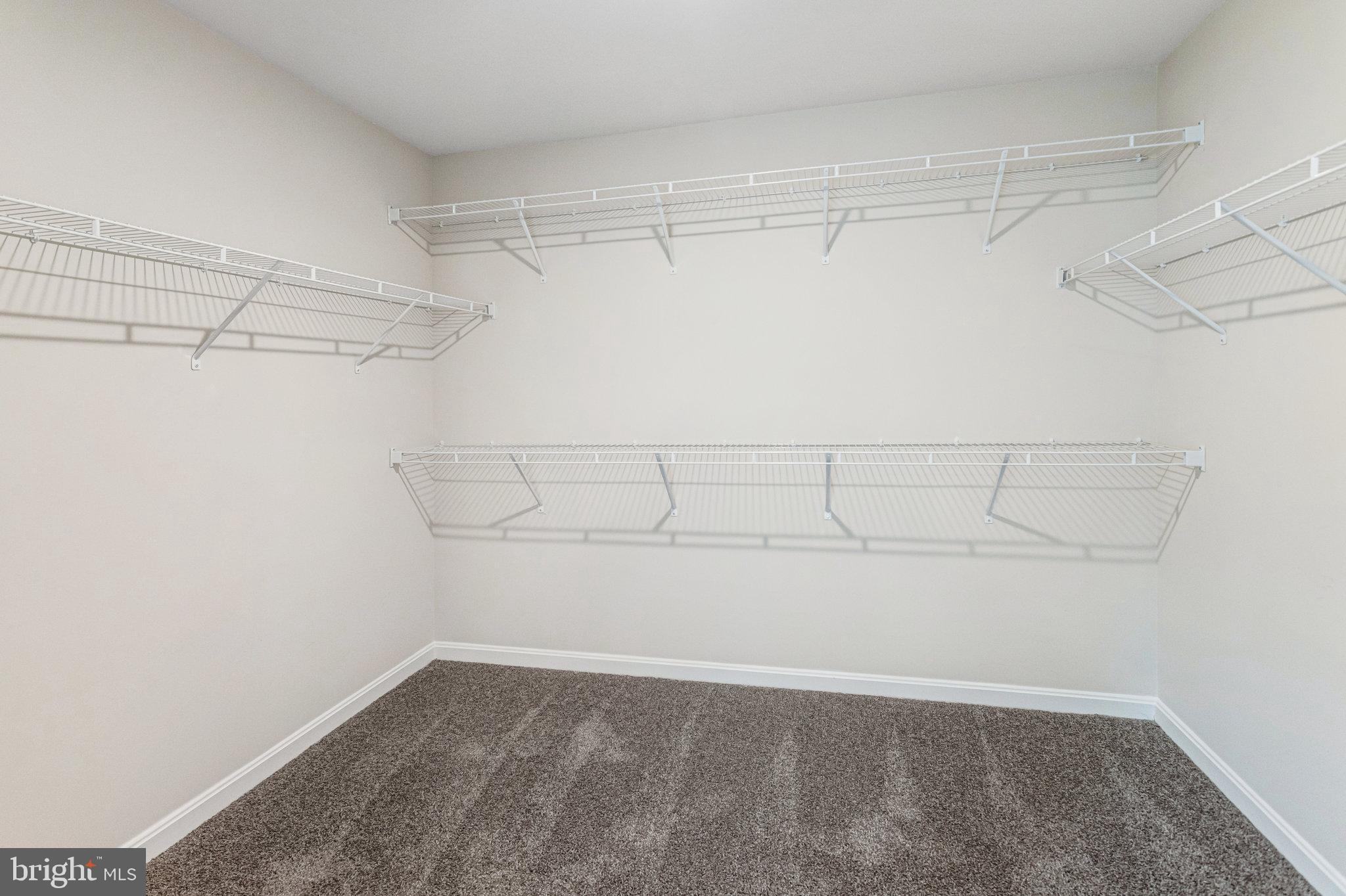 WILDERNESS SHORES - Residential