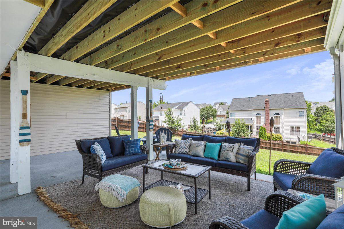 RED BUD - Residential Lease