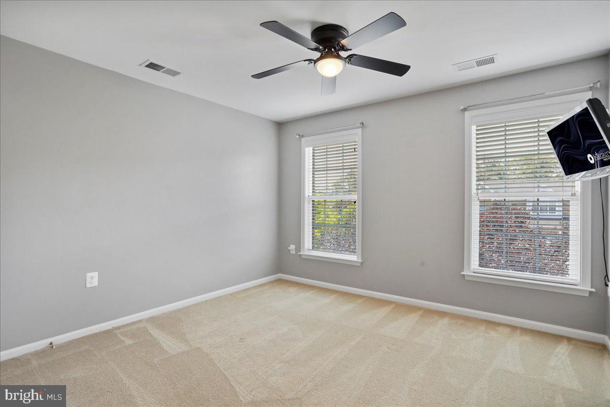 RED BUD - Residential Lease