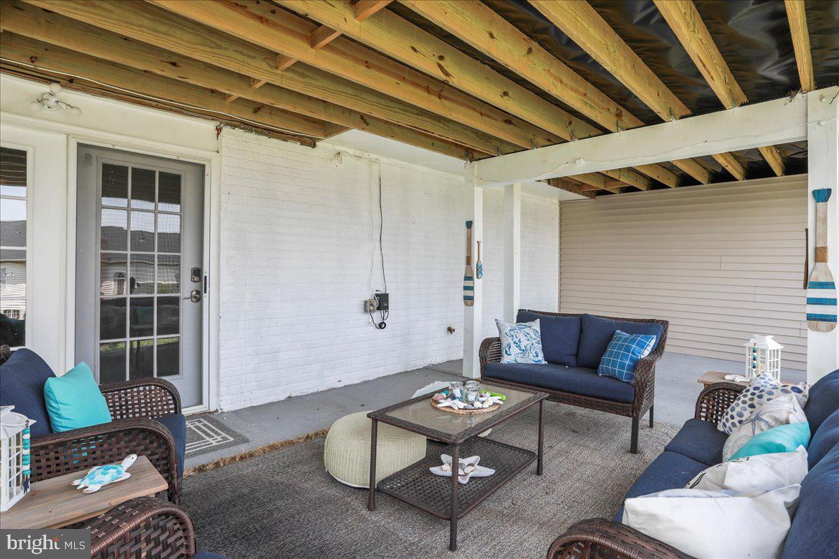 RED BUD - Residential Lease