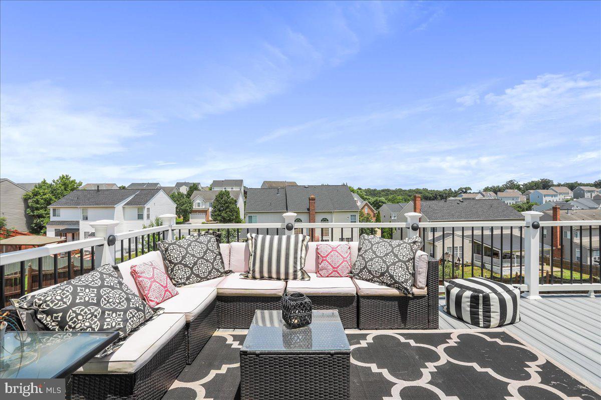 RED BUD - Residential Lease