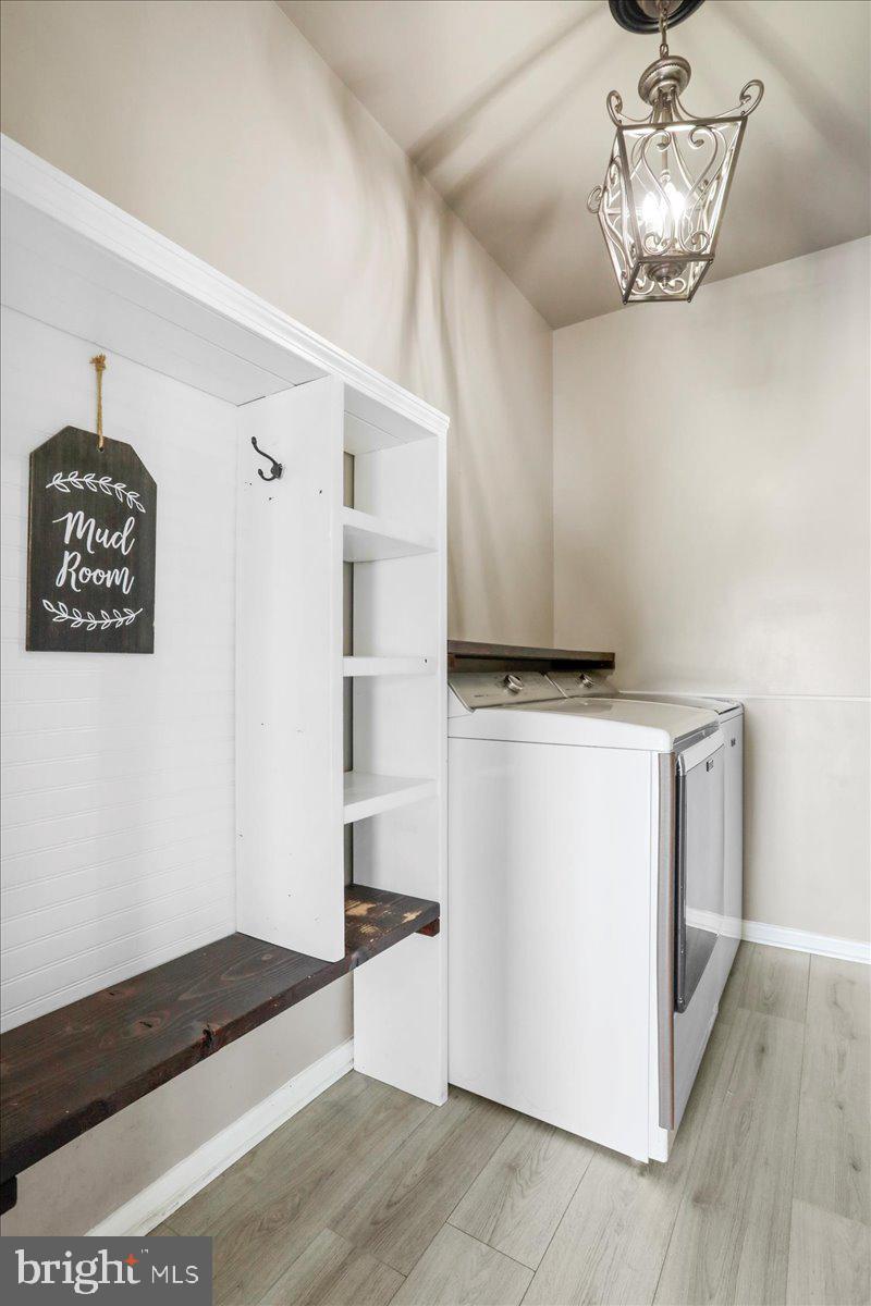 RED BUD - Residential Lease