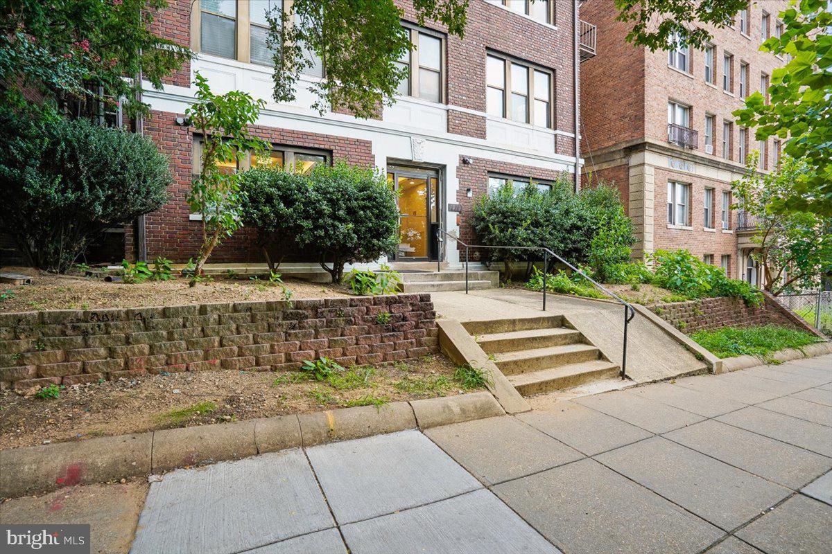 1919 19TH STREET NW 104