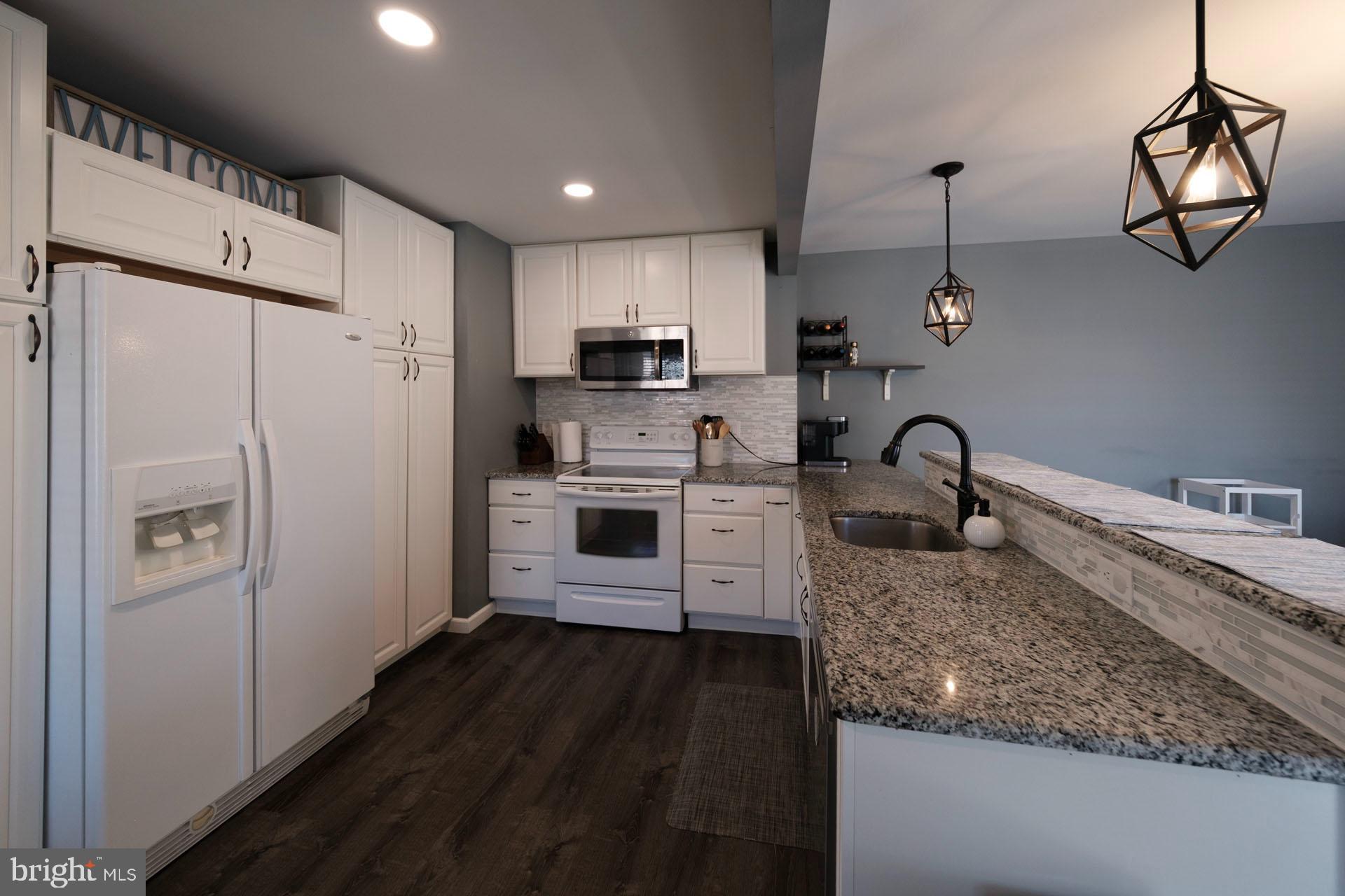 2640 GRANDVIEW BOULEVARD