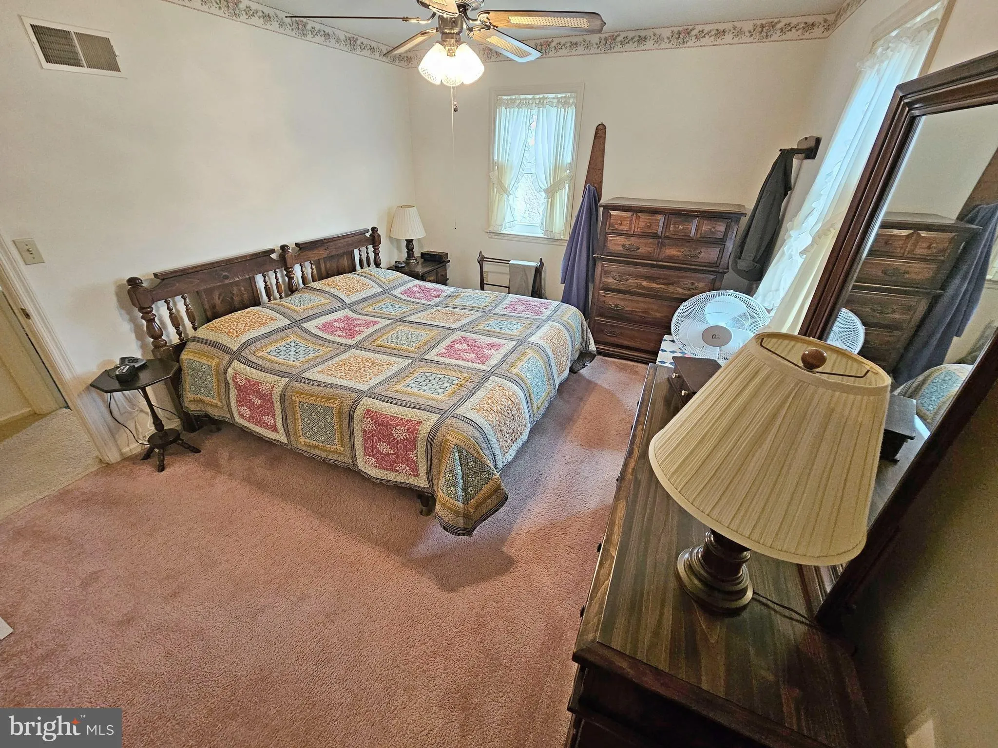 Lititz, Pennsylvania 17543, United States, 3 Bedrooms Bedrooms, ,3 BathroomsBathrooms,Residential,Pending,91390