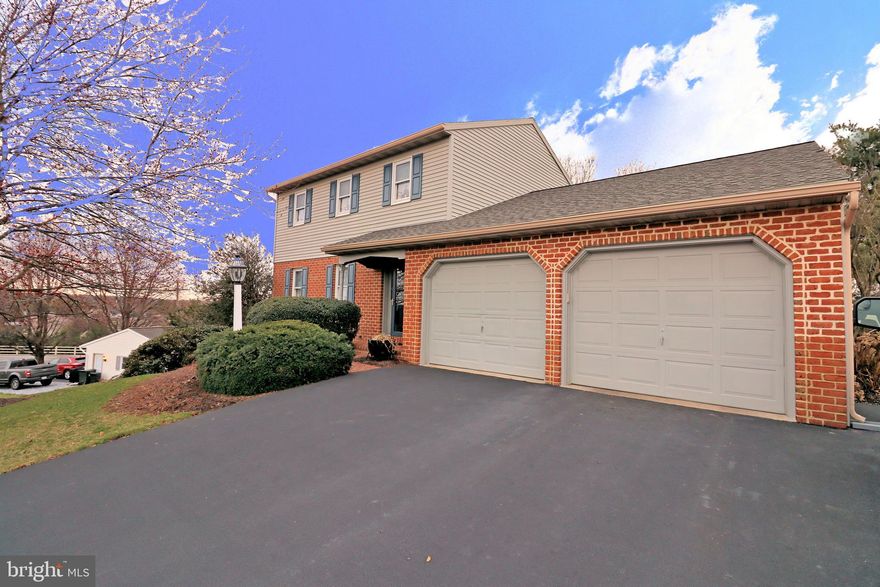 Find your new home in the desirable Warwick School District! This well-kept, one-owner residence features 3 roomy bedrooms and 2.5 bathrooms, ideal for all sizes. The finished basement adds versatile living space for play, work, or relaxation. Enter the formal living and dining areas, enhanced by elegant crown moldings that elevate your everyday experience. The spacious kitchen with an island provides extra seating and gathering space. Enjoy relaxing evenings by the fireplace in the family room, making it the perfect spot to unwind. The first-floor laundry makes chores simple and efficient. Step outside onto the expansive deck with awning to enjoy stunning sunsets and peaceful views. With a heat pump and central air system installed less than a year ago, you'll stay comfortable in every season. Replacement windows and a newer roof enhance the home's efficiency and provide reassurance. Plus, a convenient 2-car garage adds to the appeal and extra driveway space. Don't miss out on this chance to own a beautifully maintained home! 

To view all photos and a full 360-degree virtual tour of this home, click on the camera icon. Immerse yourself in a virtual reality experience by using a VR headset and accessing the Kuula 360-degree spherical tour link. For a walkthrough video, simply search the property address on YouTube.