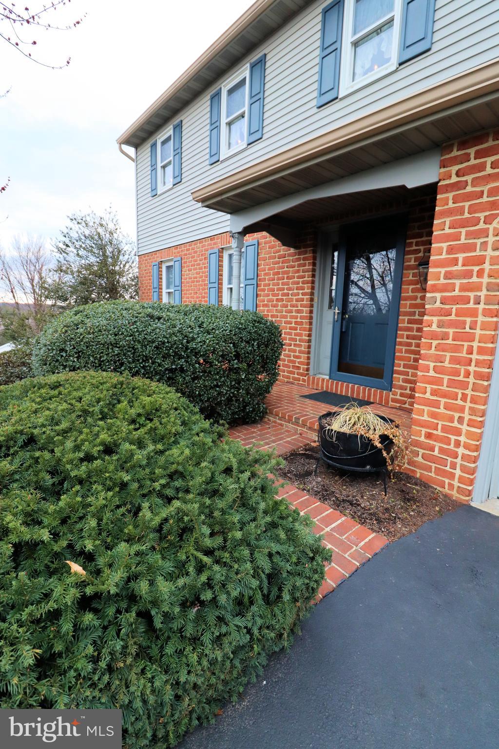 WARWICK TWP - Residential