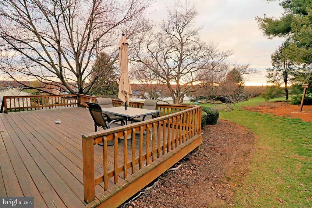 Photo of 402 Snyder Hill Road, LITITZ, PA 17543 (MLS # PALA2065764)