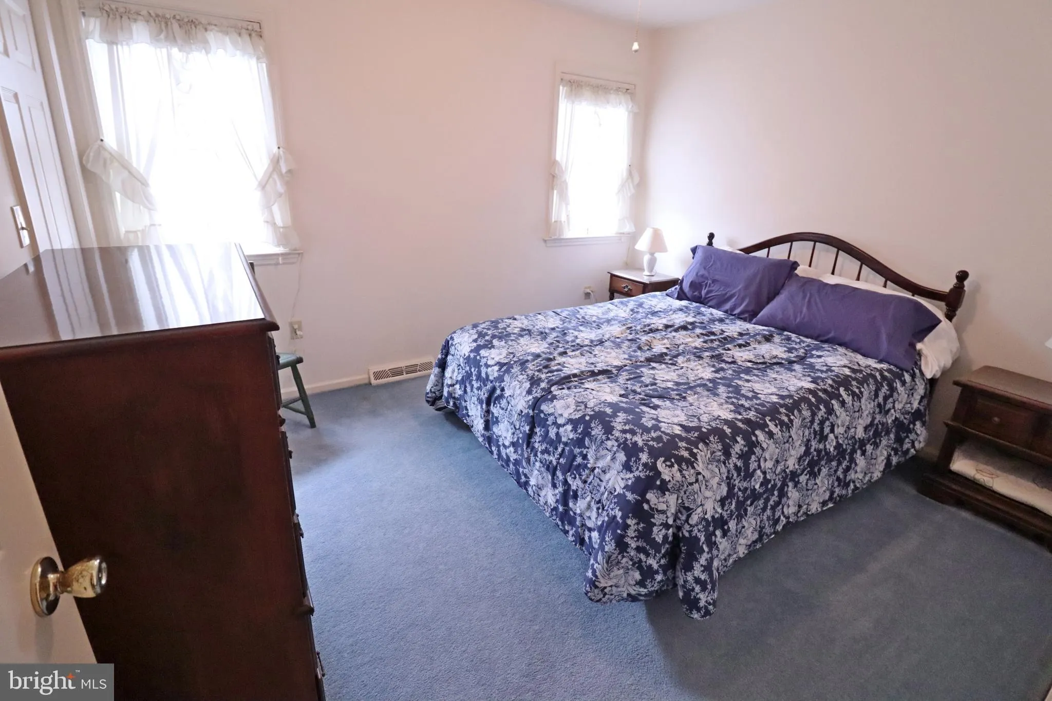 Lititz, Pennsylvania 17543, United States, 3 Bedrooms Bedrooms, ,3 BathroomsBathrooms,Residential,Pending,91390