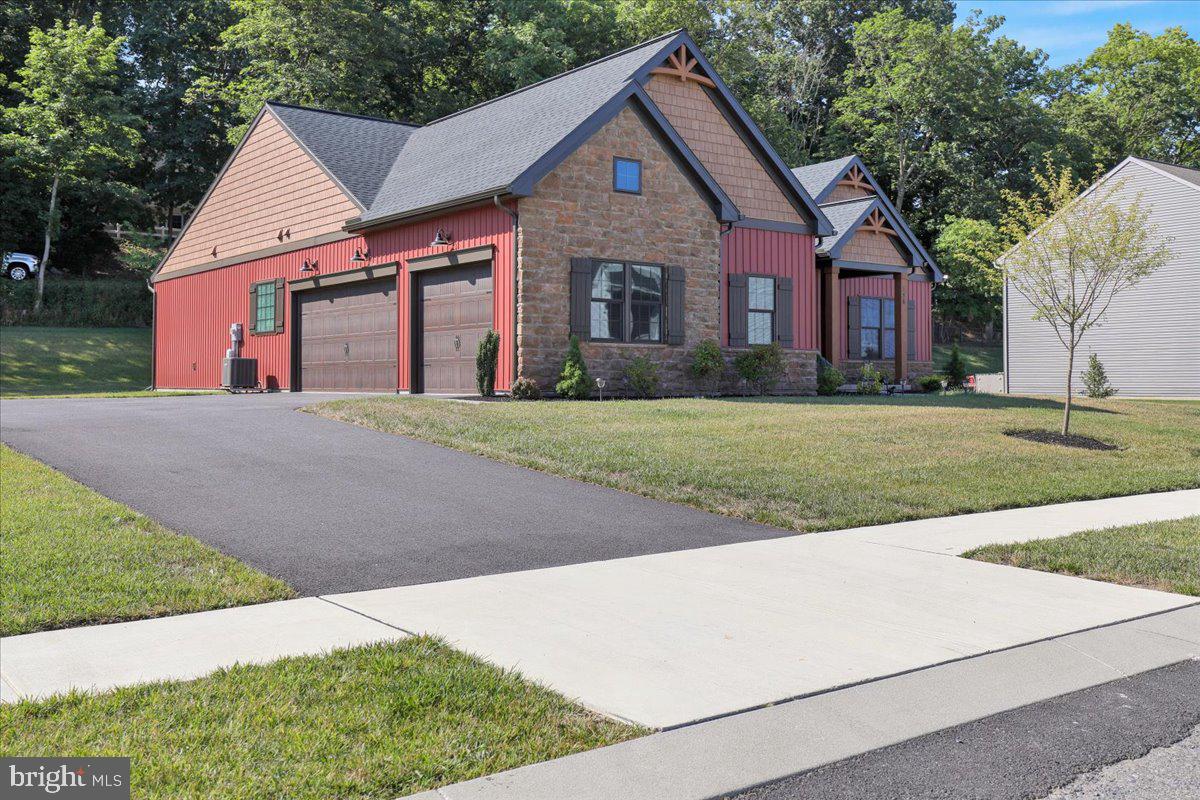 CORNWALL JUNCTION - Residential