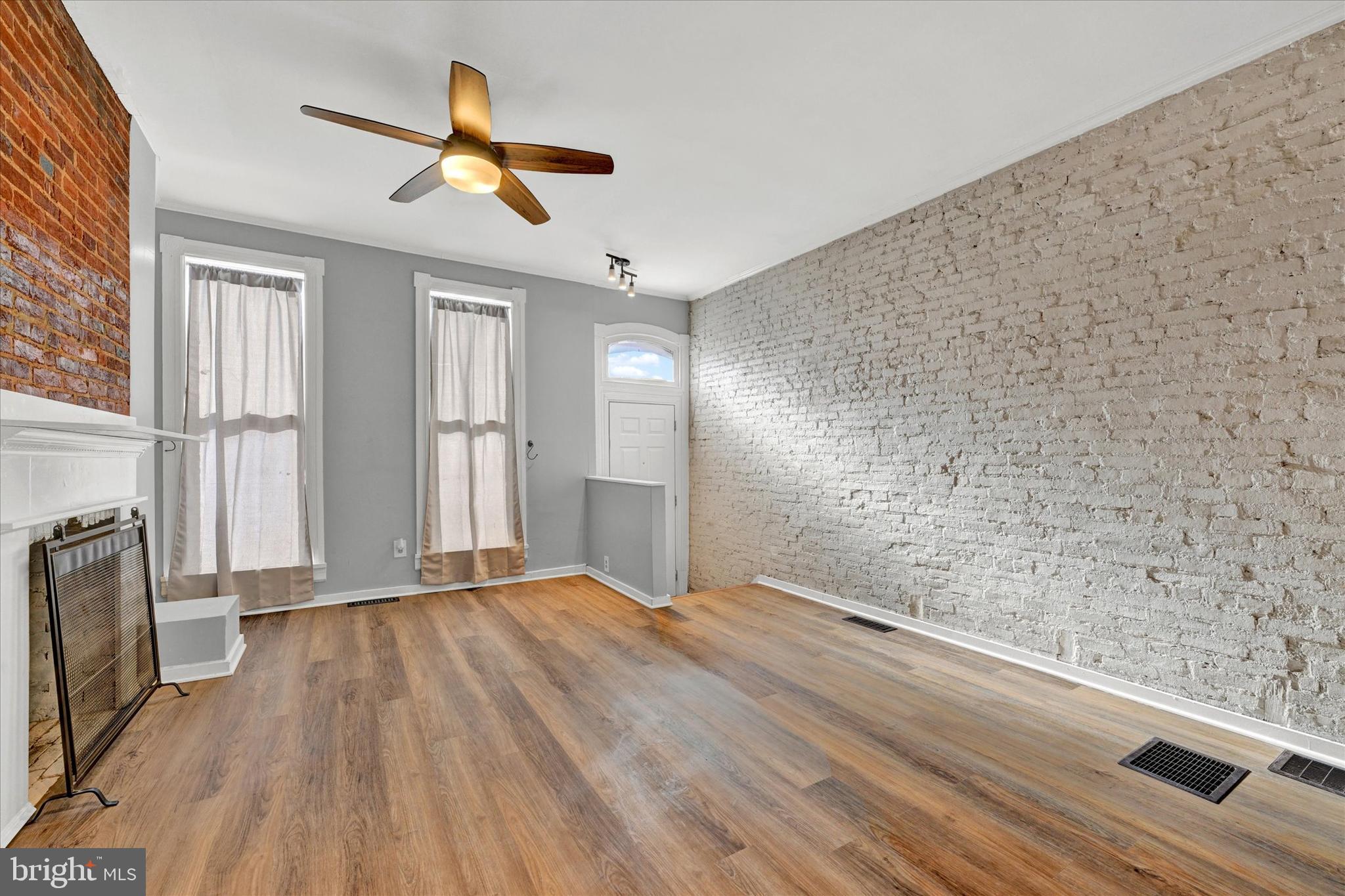 UNION SQUARE - Residential