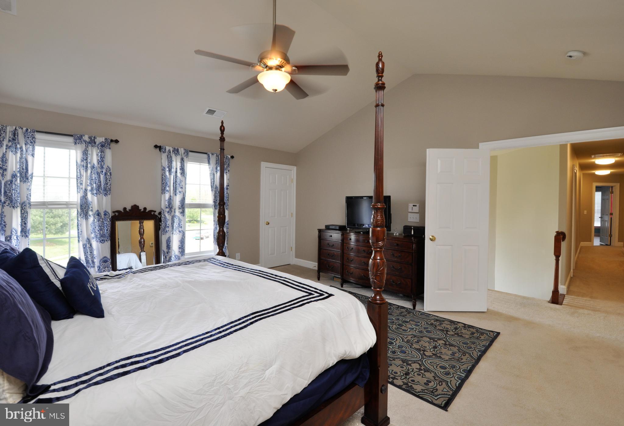 RIVER CLUB ESTATES - Residential