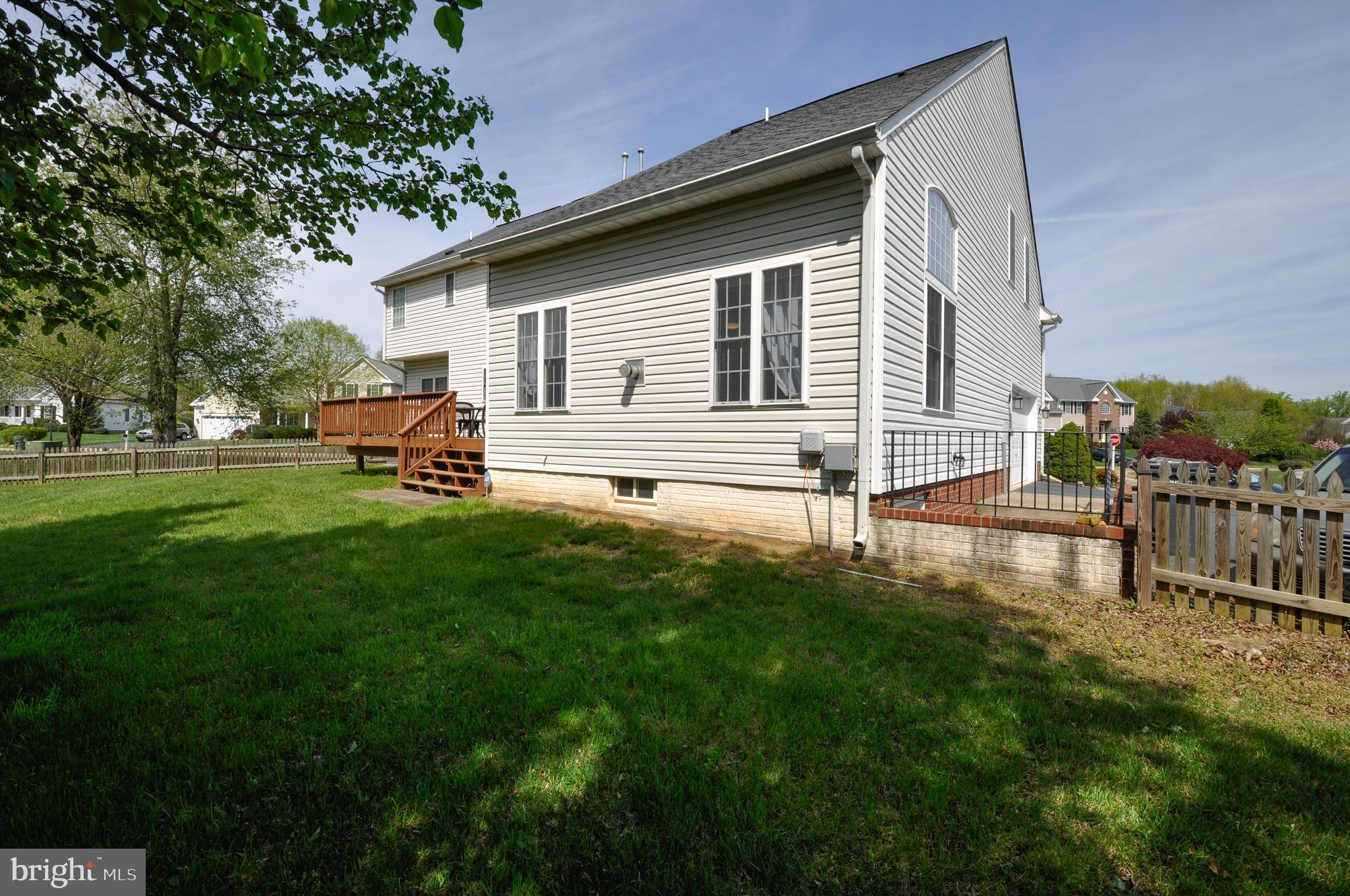 RIVER CLUB ESTATES - Residential
