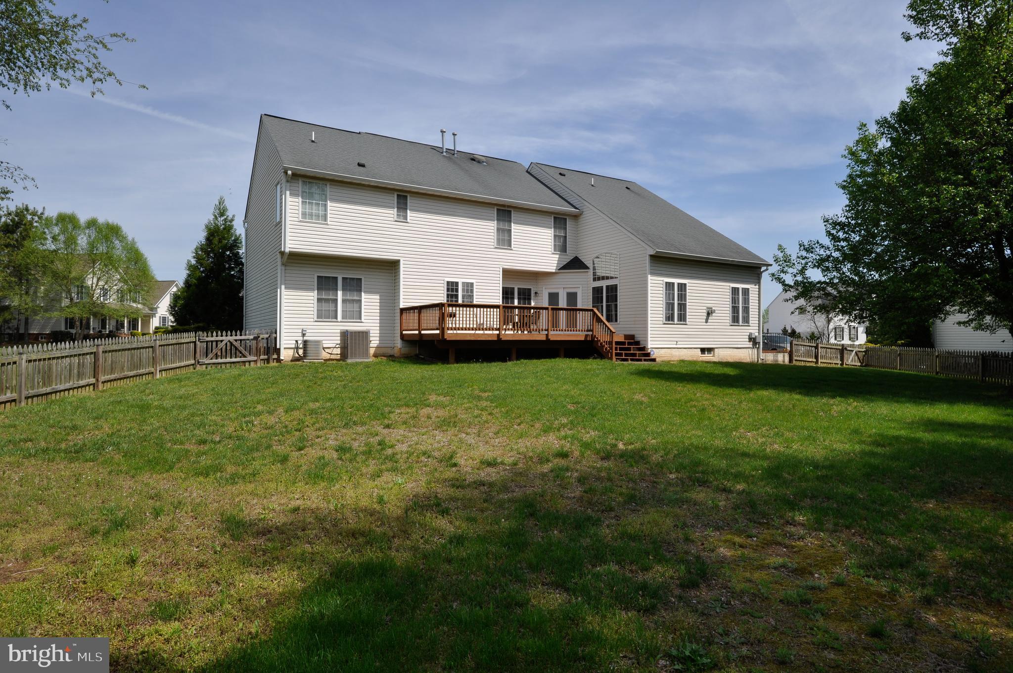 RIVER CLUB ESTATES - Residential