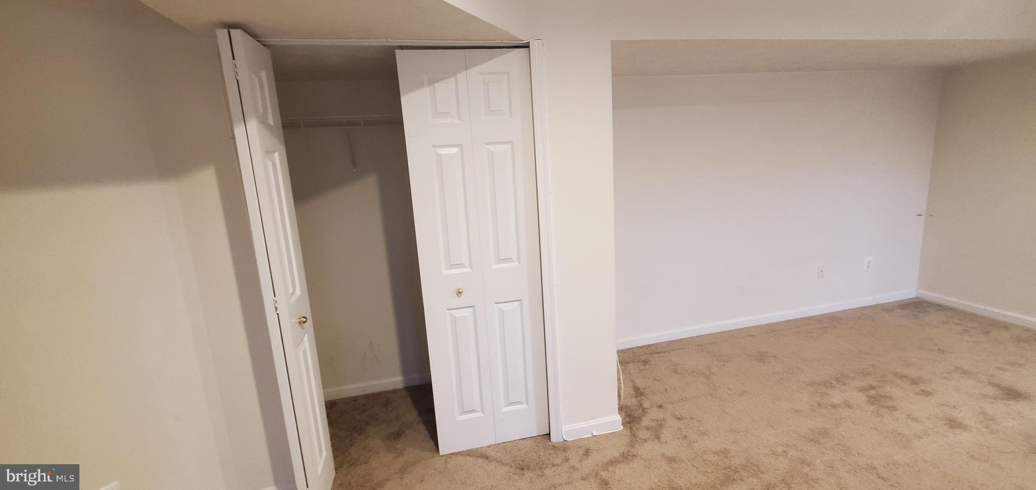 SPRINGDALE - Residential Lease