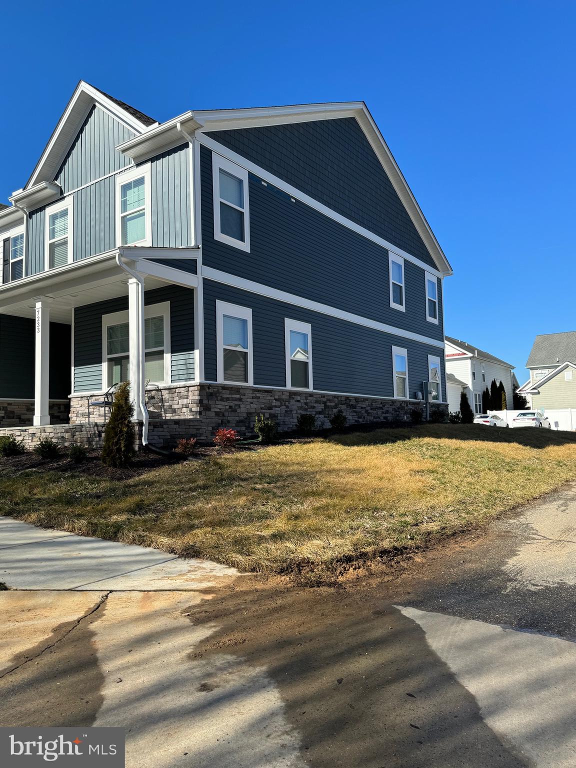 LADYSMITH VILLAGE - Residential