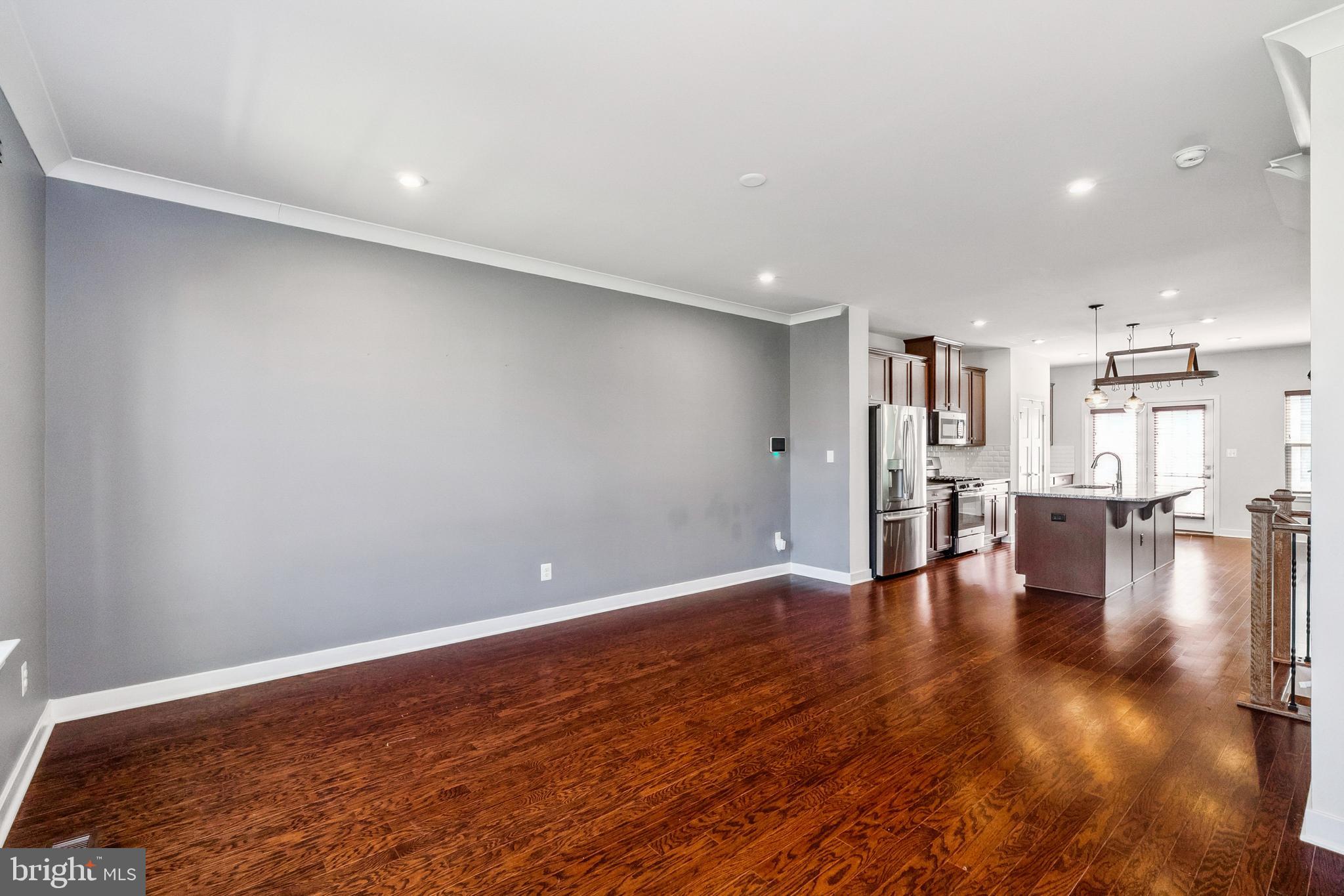 POTOMAC SHORES - Residential